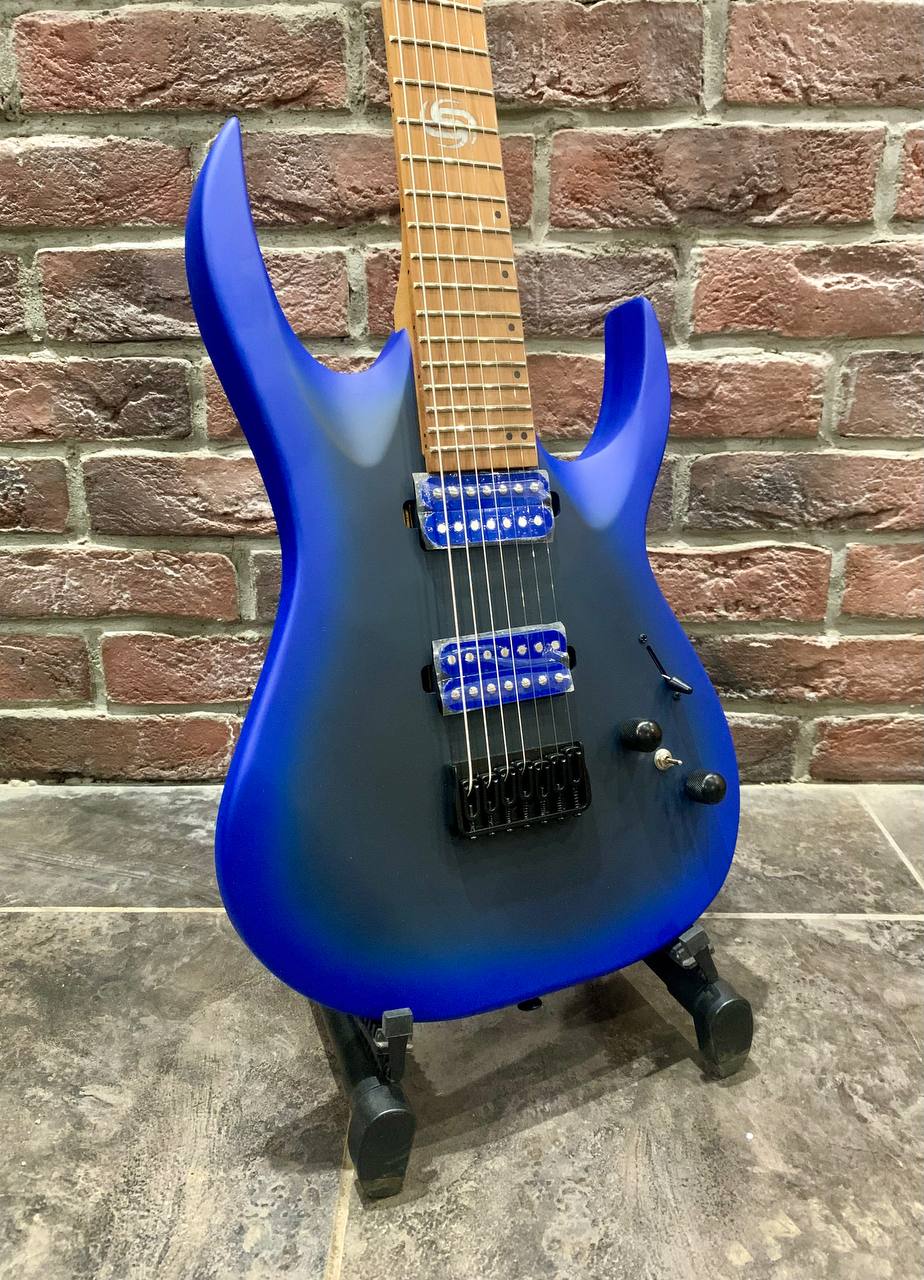 7-ми Струнная Электрогитара SQOE Neon Blue