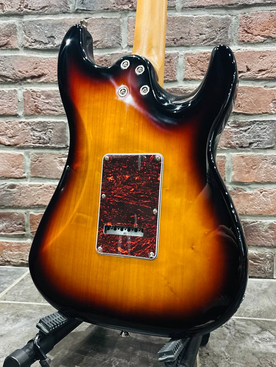 Леворукая Электрогитара Jet HSS + Мощный Комбик 50 ват - изображение 4
