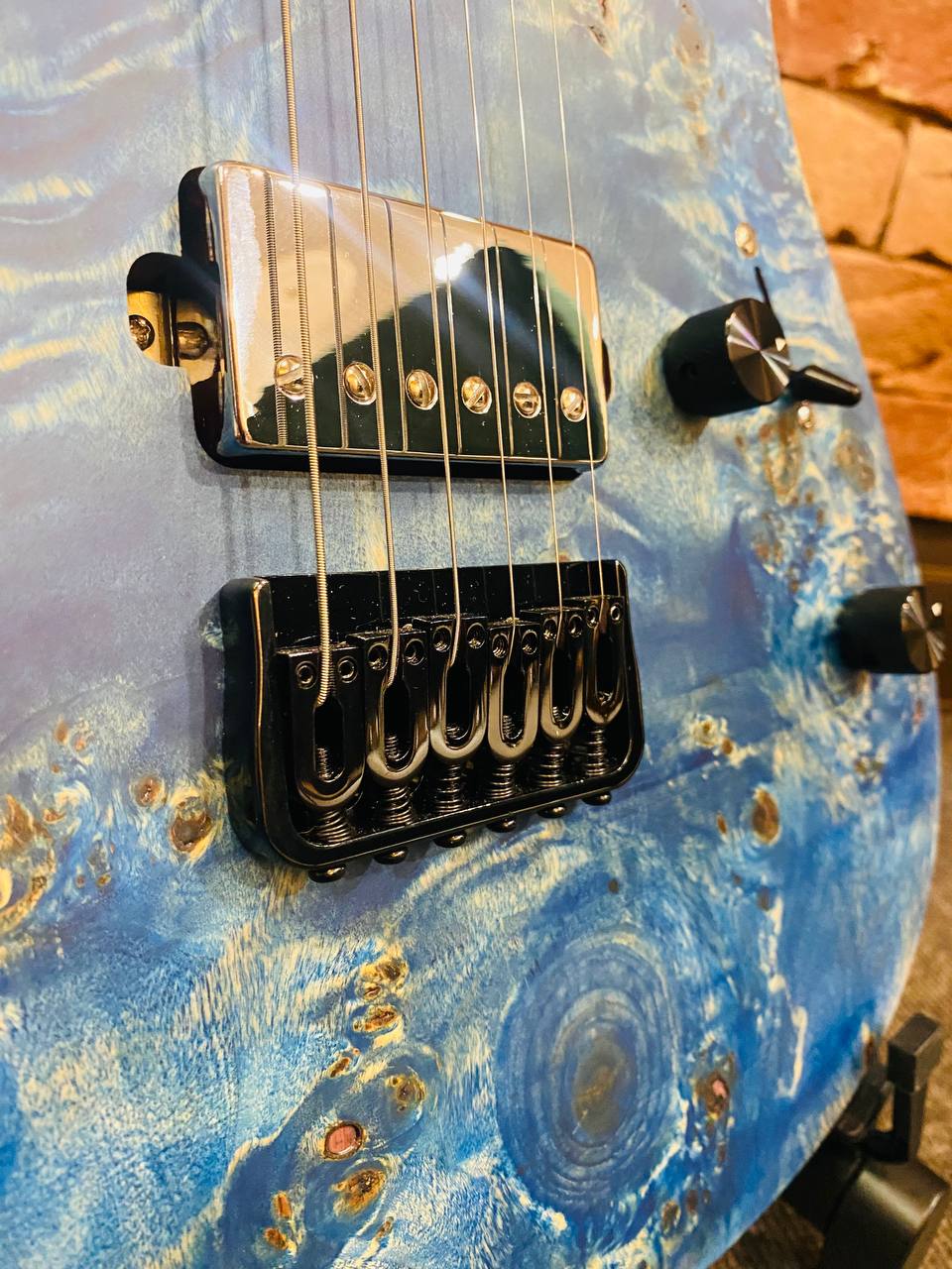 Электрогитара EART EX-Н6 Blue - изображение 4