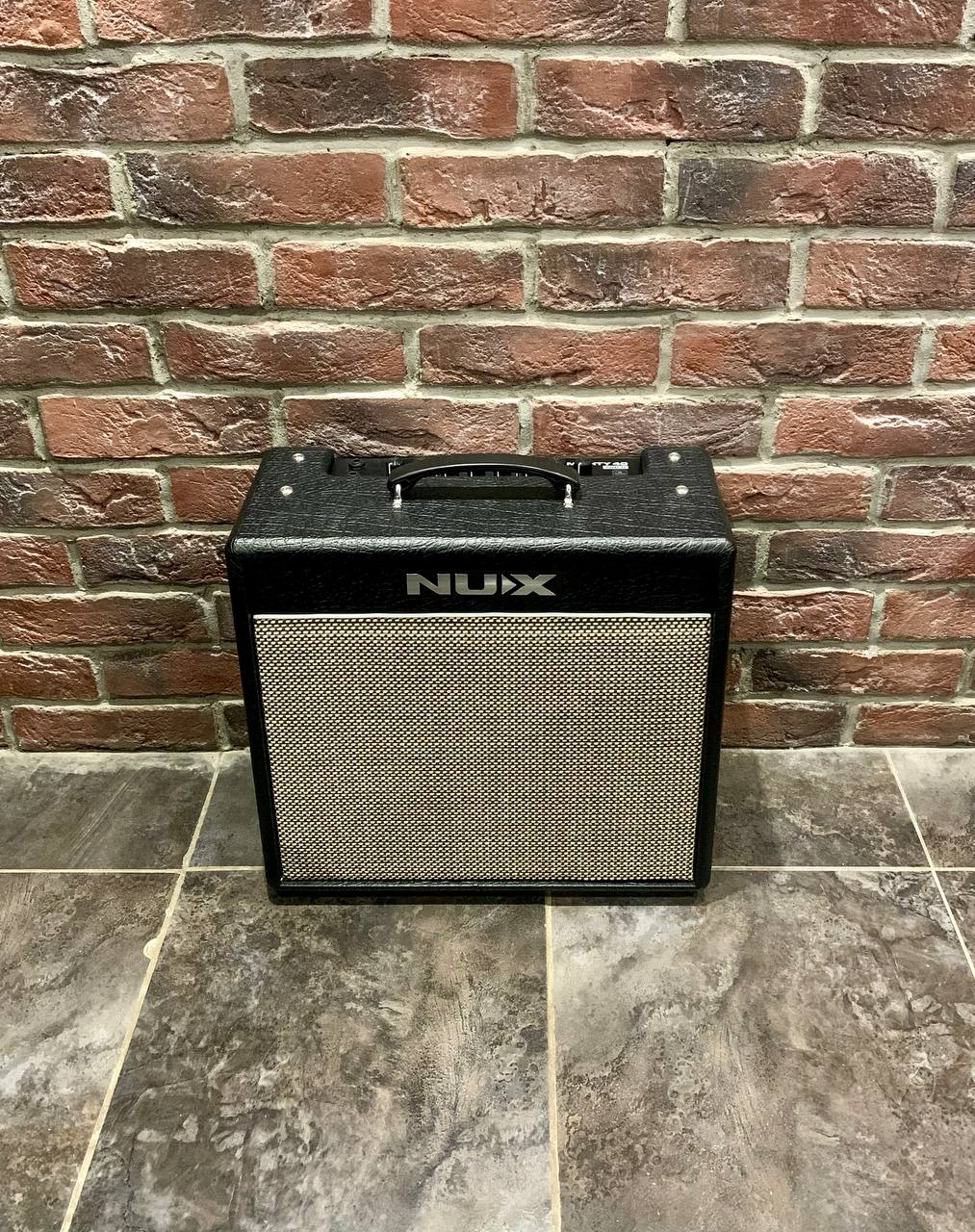 Электрогитара SQOE Burn Telecaster + Комбик-Процессор NUX 40 вт - изображение 10