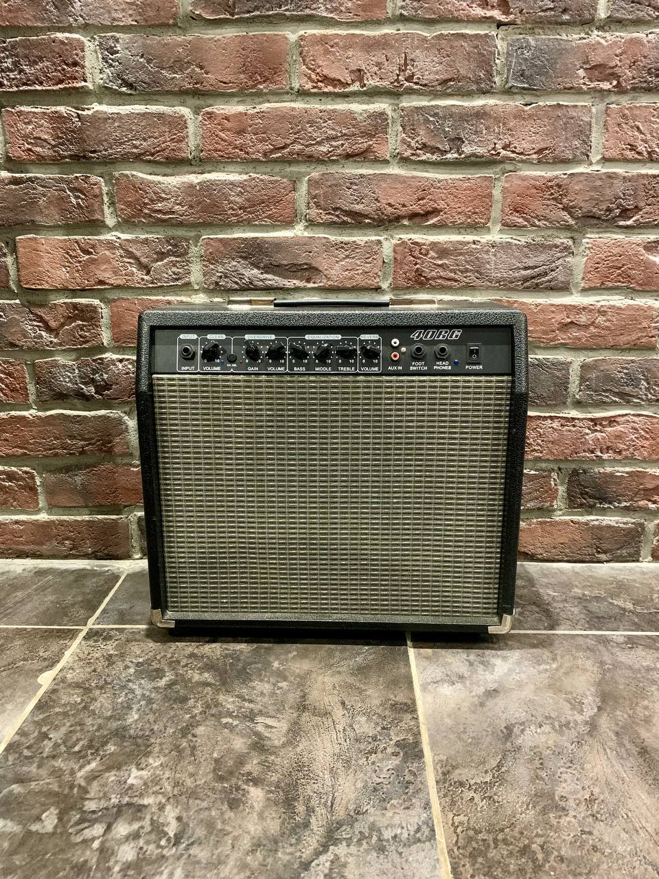 Электрогитара Fender Squier Jaguar 70s + Комбик 40 ват (Reverb) - изображение 9
