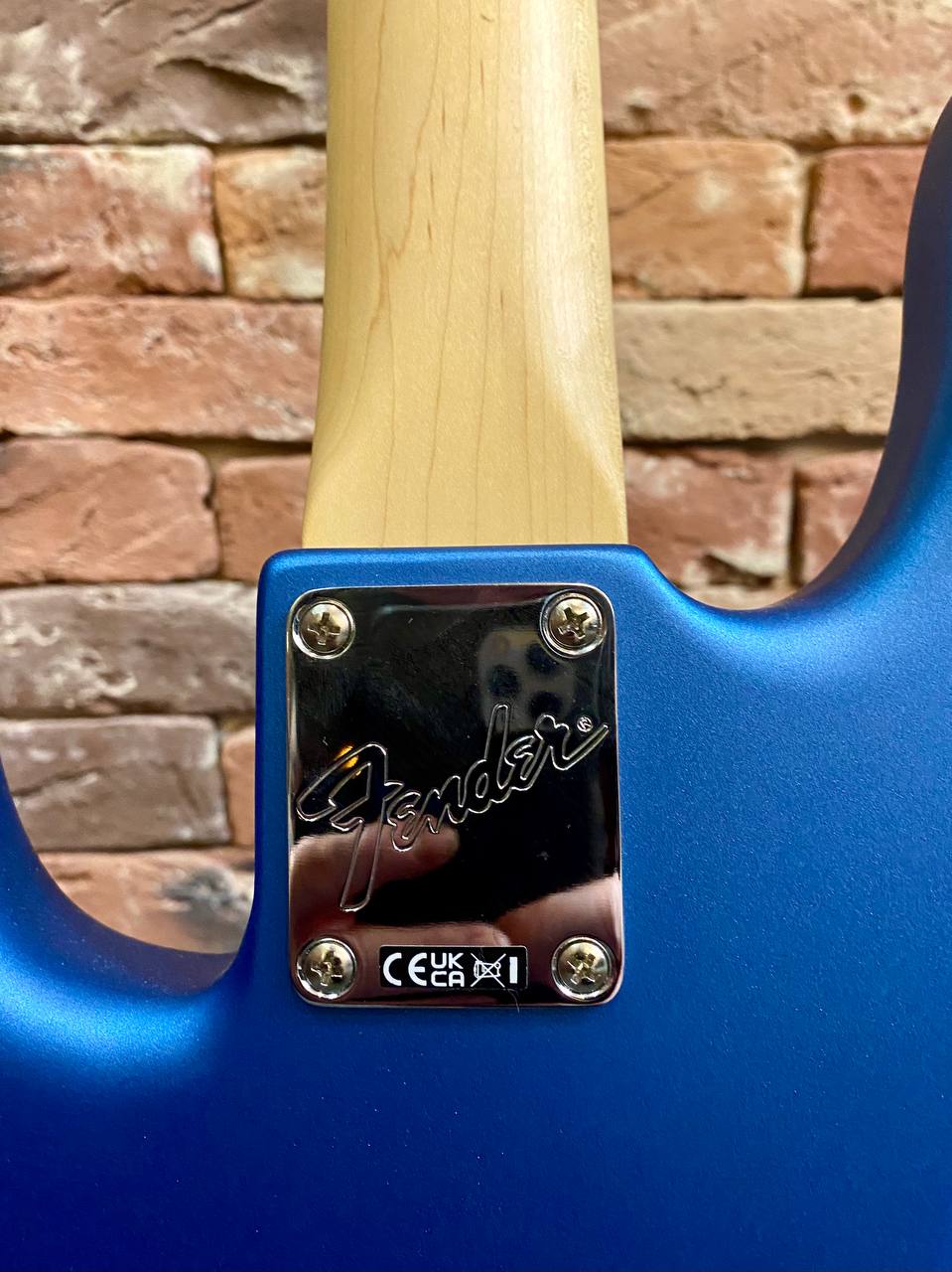 Бас Гитара Fender American Performer Blue Precision USA California - изображение 4