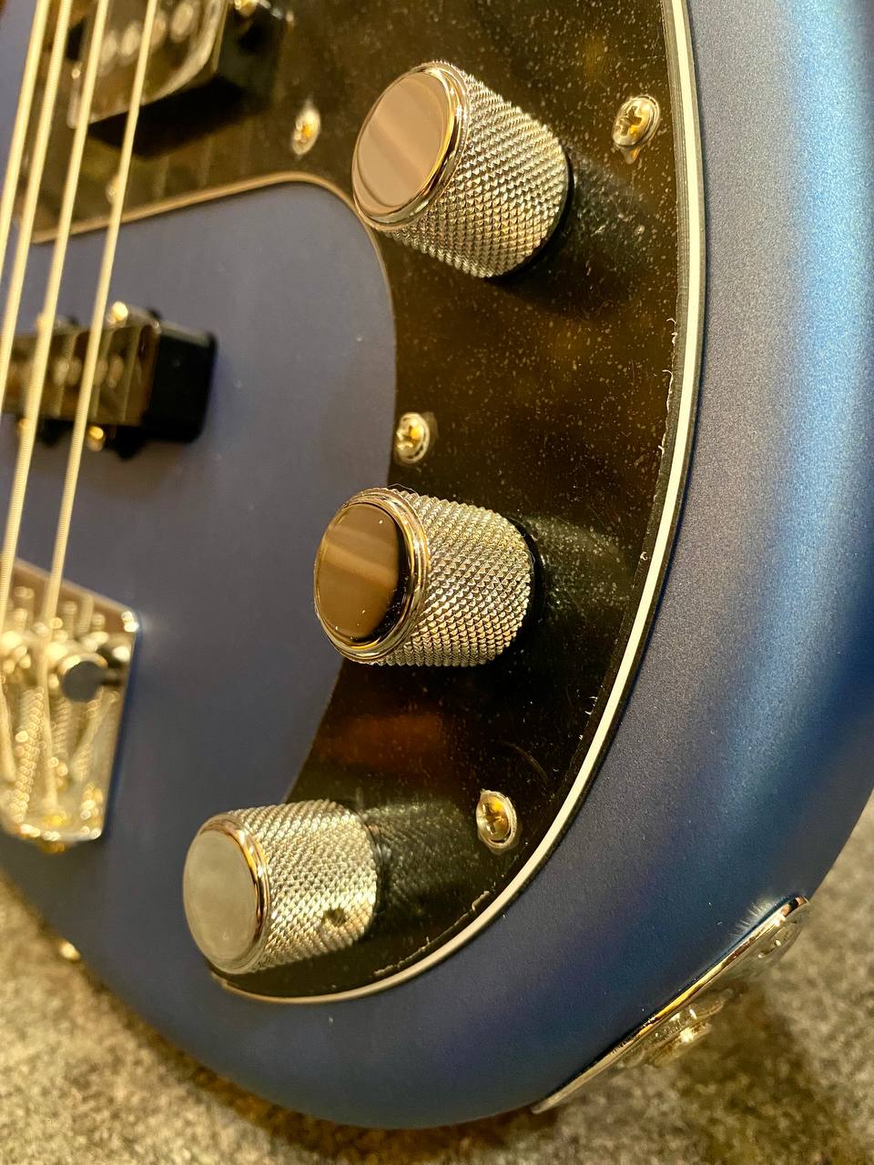 Бас Гитара Fender American Performer Blue Precision USA California - изображение 6