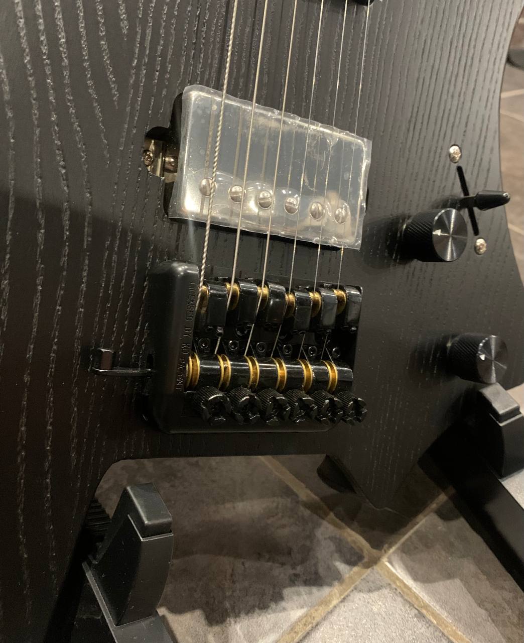 Электрогитара EART Guitar GW2 Headless NBK - изображение 4