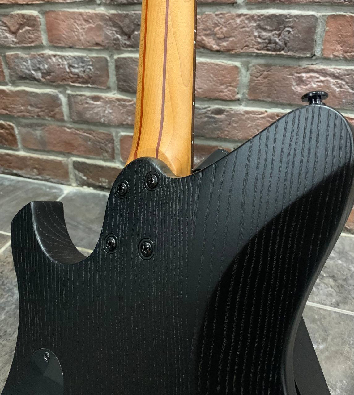 Электрогитара EART Guitar GW2 Headless NBK - изображение 7