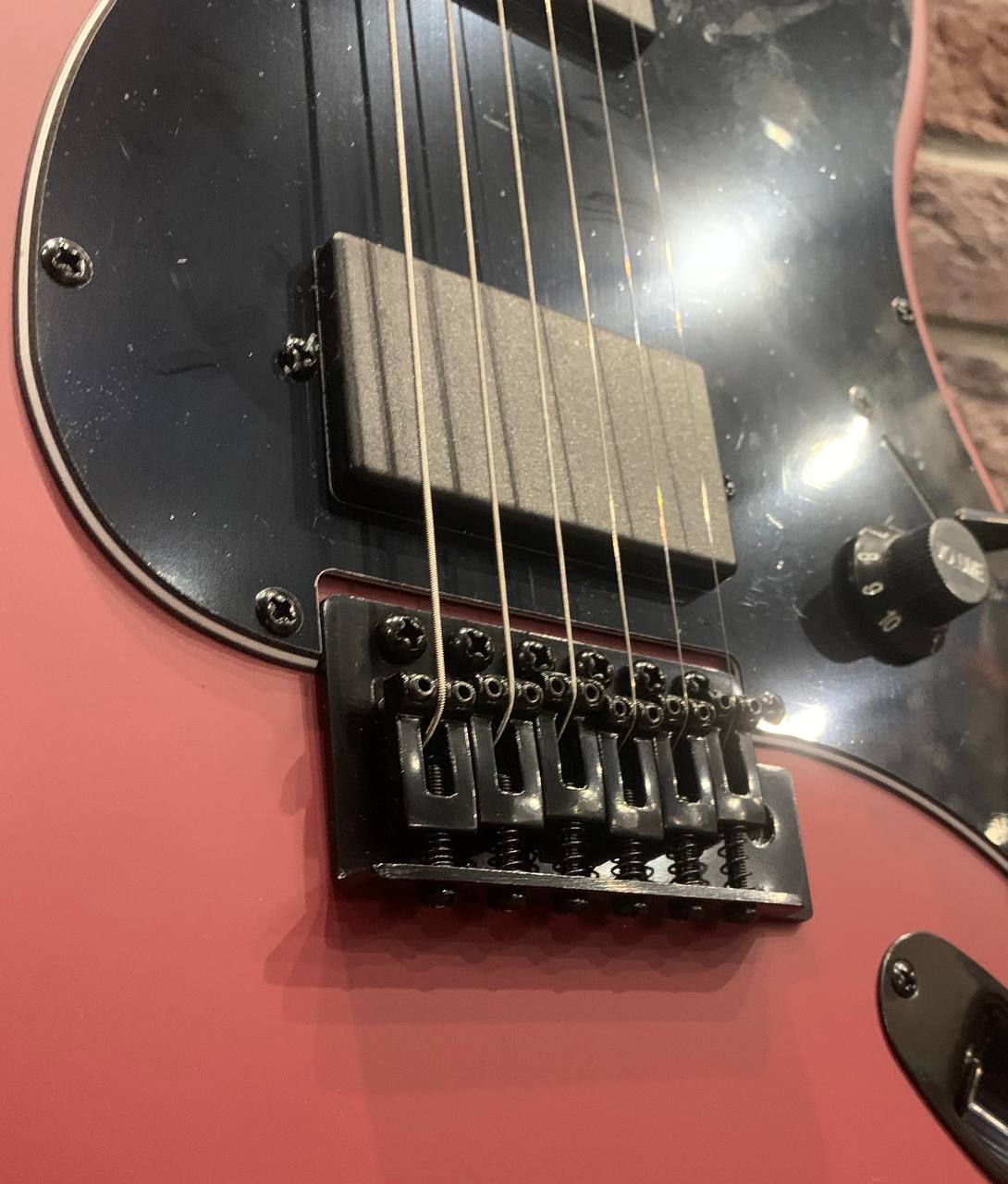 Электрогитара Stratocaster HH Cherry Mate - изображение 4