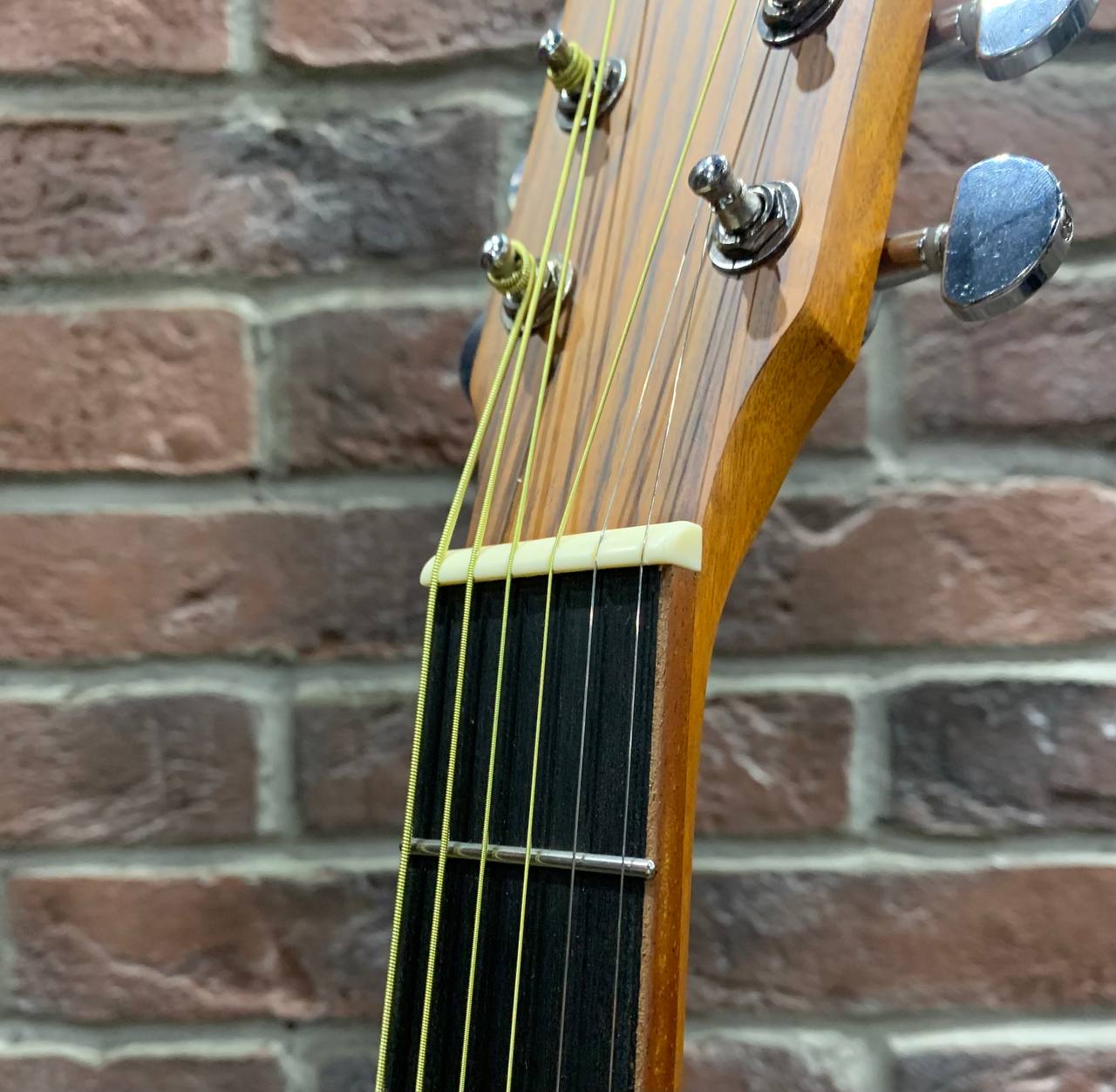 Акустическая Гитара из Красного Дерева (аналог Yamaha) - изображение 8
