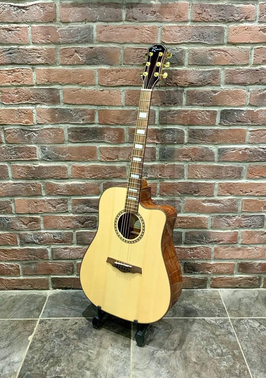 Трансакустическая Гитара Ramis Dreadnought (Ель) - изображение 9