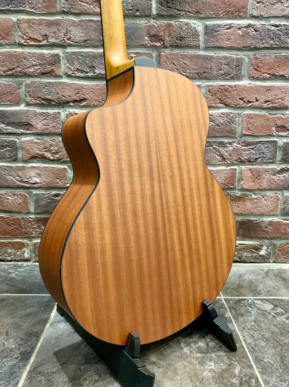 Транс-Акустическая Гитара из Красного Дерева Deviser Guitto - изображение 2