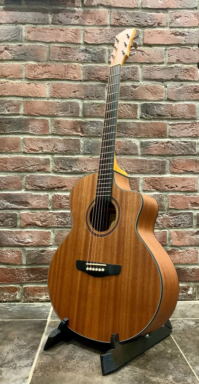 Транс-Акустическая Гитара из Красного Дерева Deviser Guitto - изображение 10