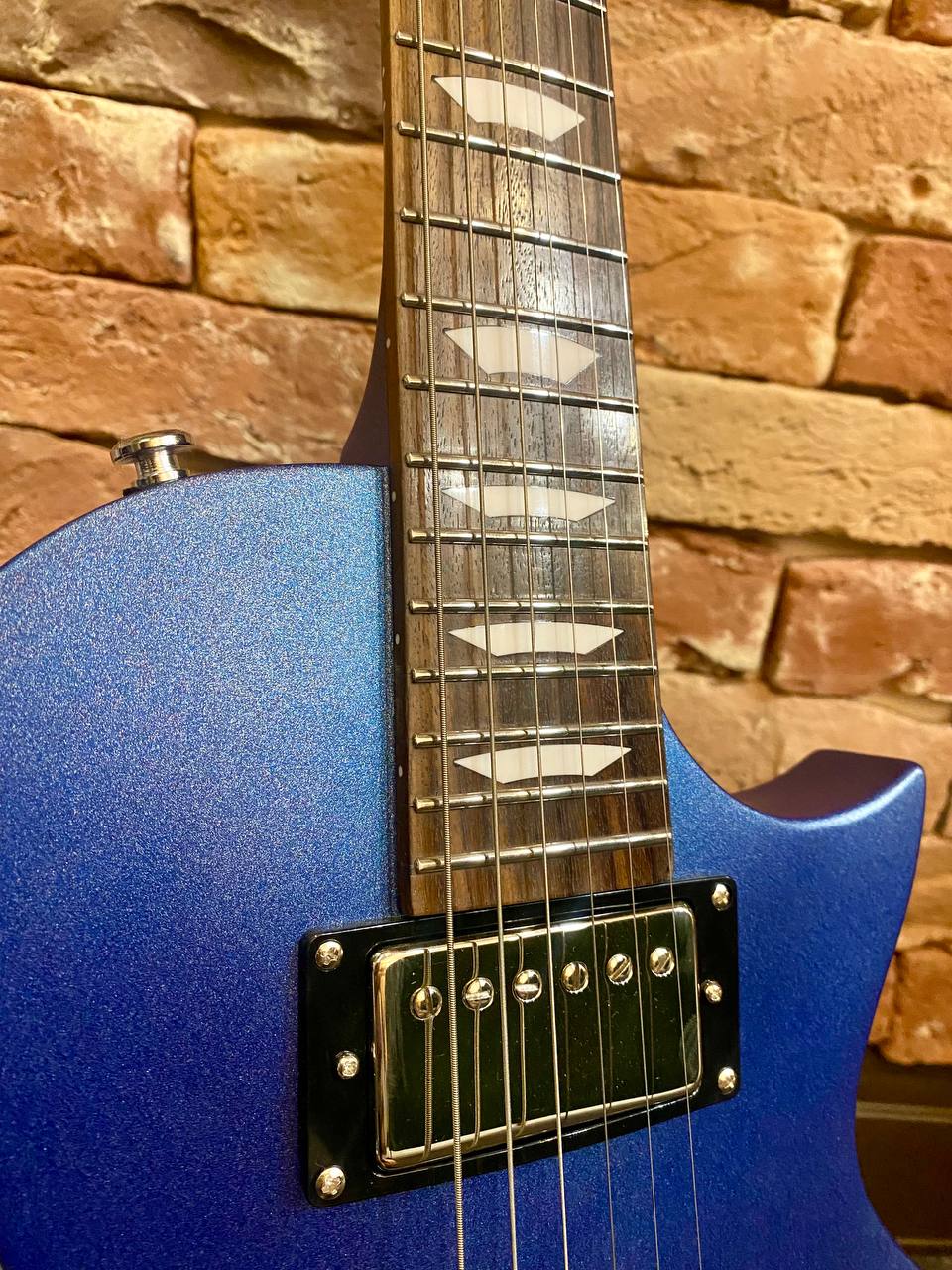 Электрогитара EART Guitar Les Paul-610 Sapphire - изображение 5