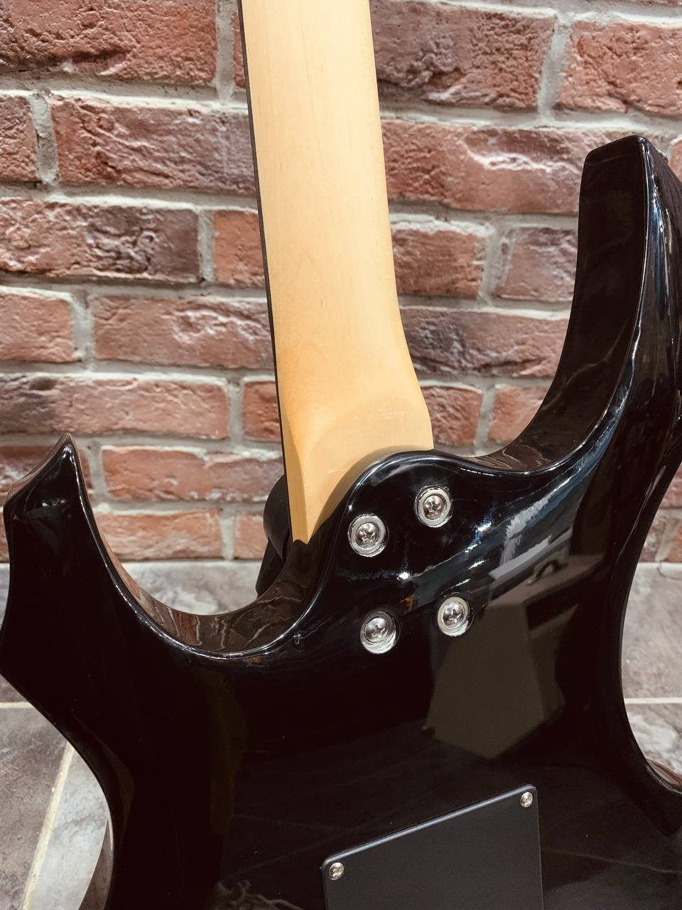 Электрогитара Forest HSH Sunburst - изображение 6