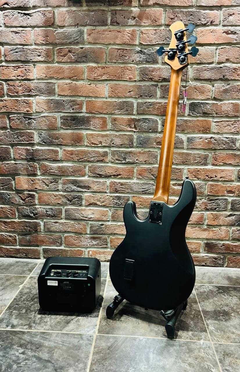 Бас Гитара Sterling Dark Scarlet Burst by Music Man + Портативный Комбик (Индонезия) - изображение 2