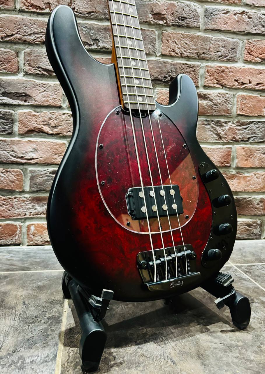 Бас Гитара Sterling Dark Scarlet Burst by Music Man + Портативный Комбик (Индонезия) - изображение 6