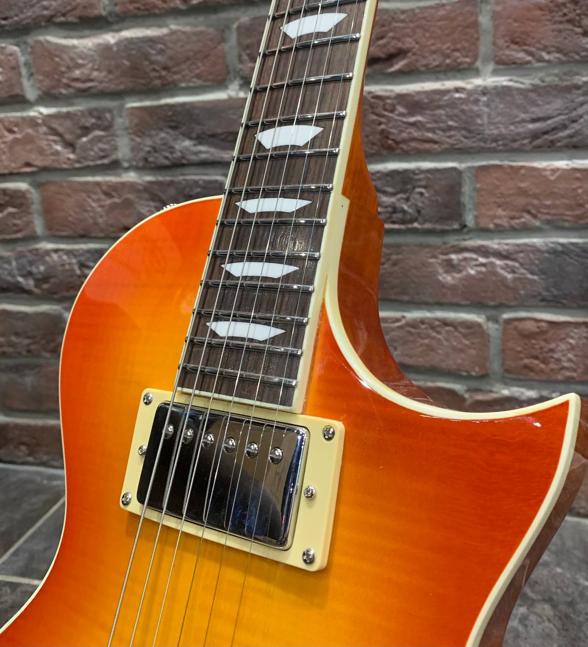 Электрогитара EART Guitar eglp-620 Lemon Yellow - изображение 6