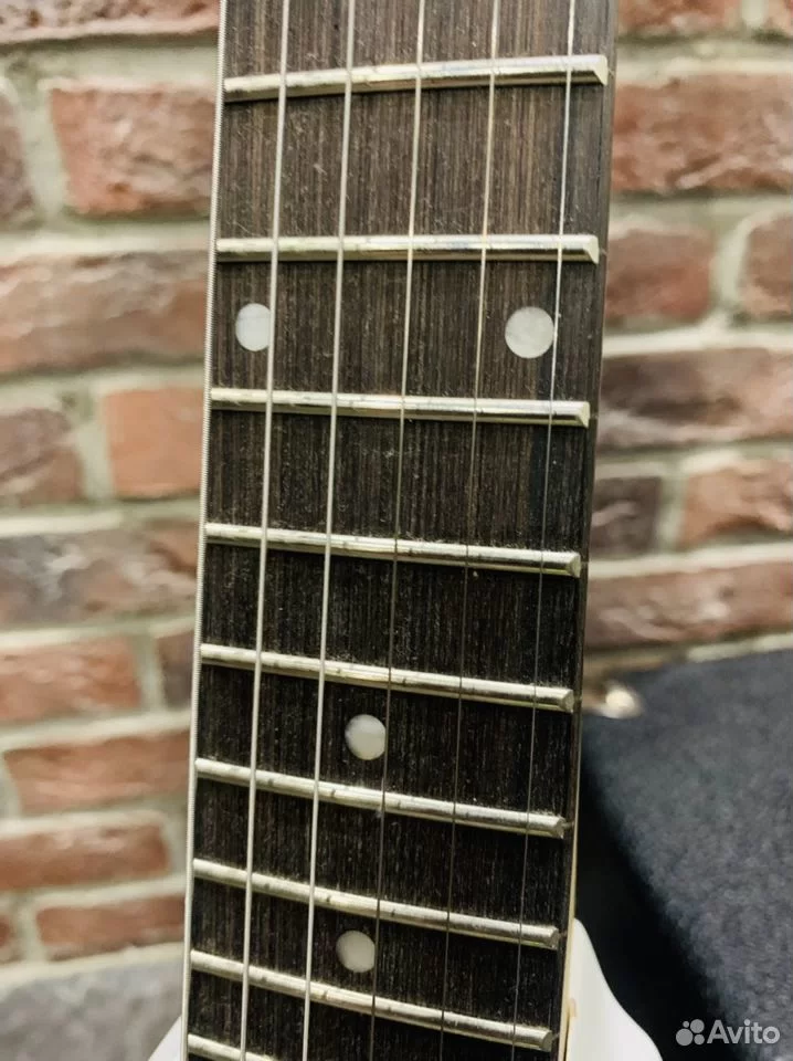 Электрогитара Flying V-HH + Мощный Комбик 40 ват - изображение 8
