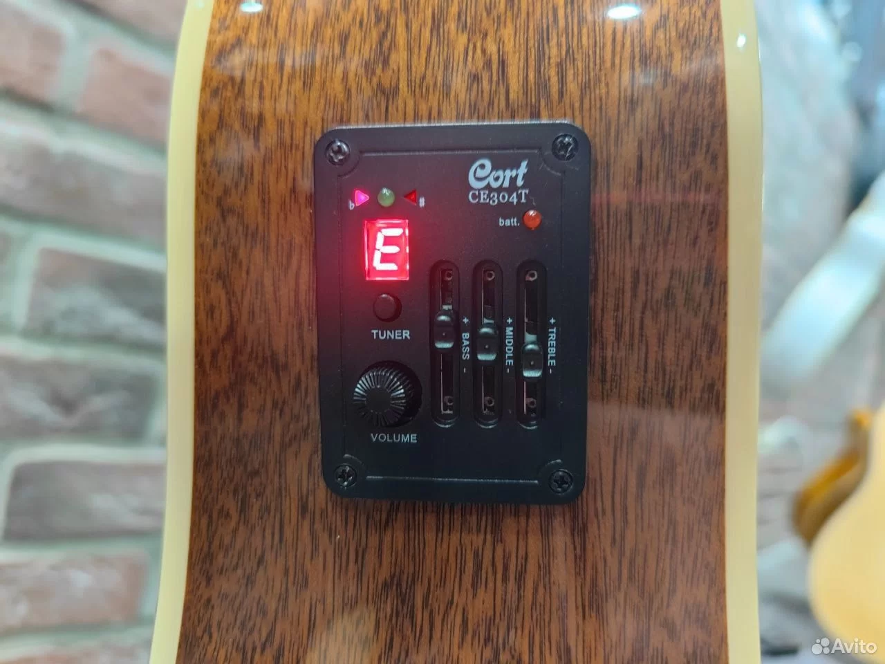 Акустическая Гитара Cort EQ-880N + Цифровой Комбик c Эффектами (Индонезия) - изображение 3