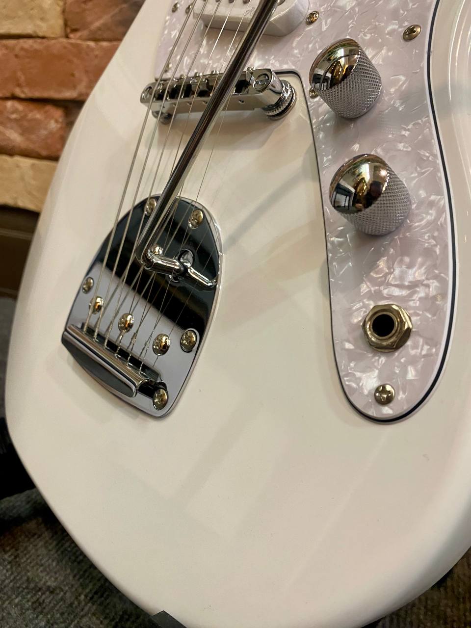 Электрогитара Harley Benton Mustang MS-60 VW LTD Edition - изображение 4
