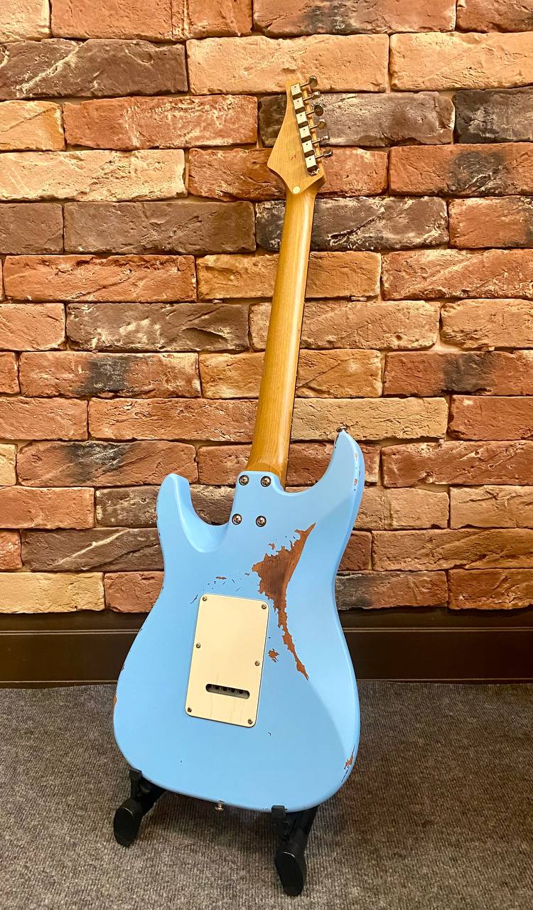 Электрогитара EART Vintage Sonic Blue Relic - изображение 10
