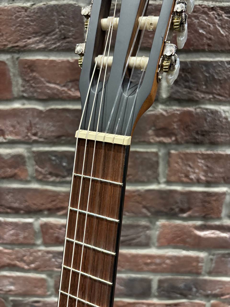 Классическая Гитара 1/2 Mahogony (полный аналог Yamaha) - изображение 8