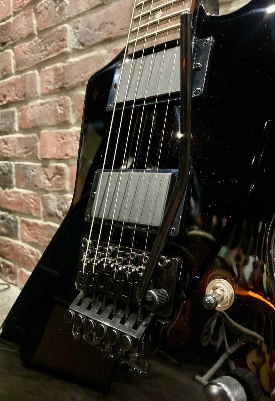 Электрогитара Explorer Magna BK с Floyd Rose (Активные Звучки)) - изображение 4