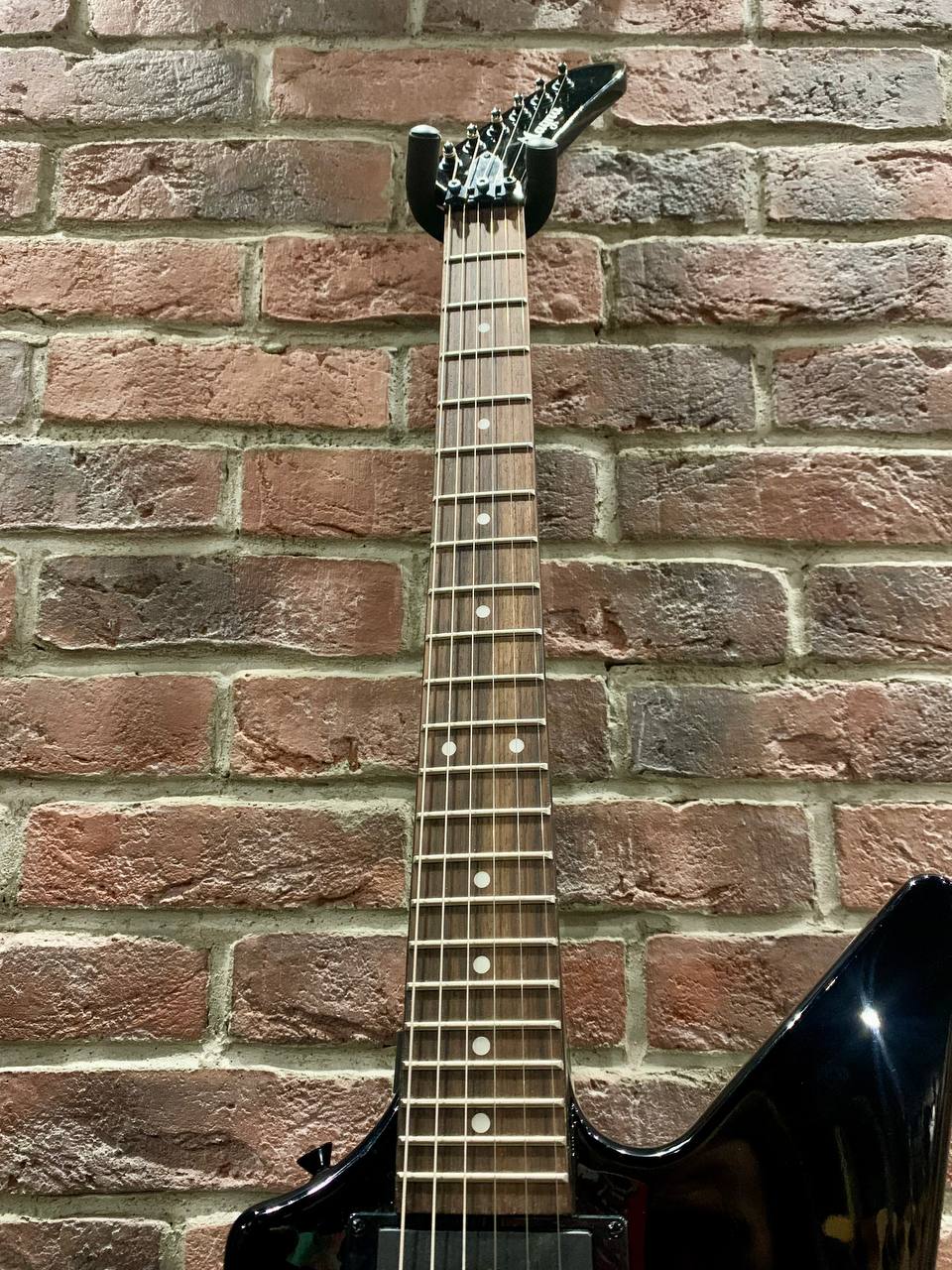Электрогитара Explorer Magna BK с Floyd Rose (Активные Звучки)) - изображение 6
