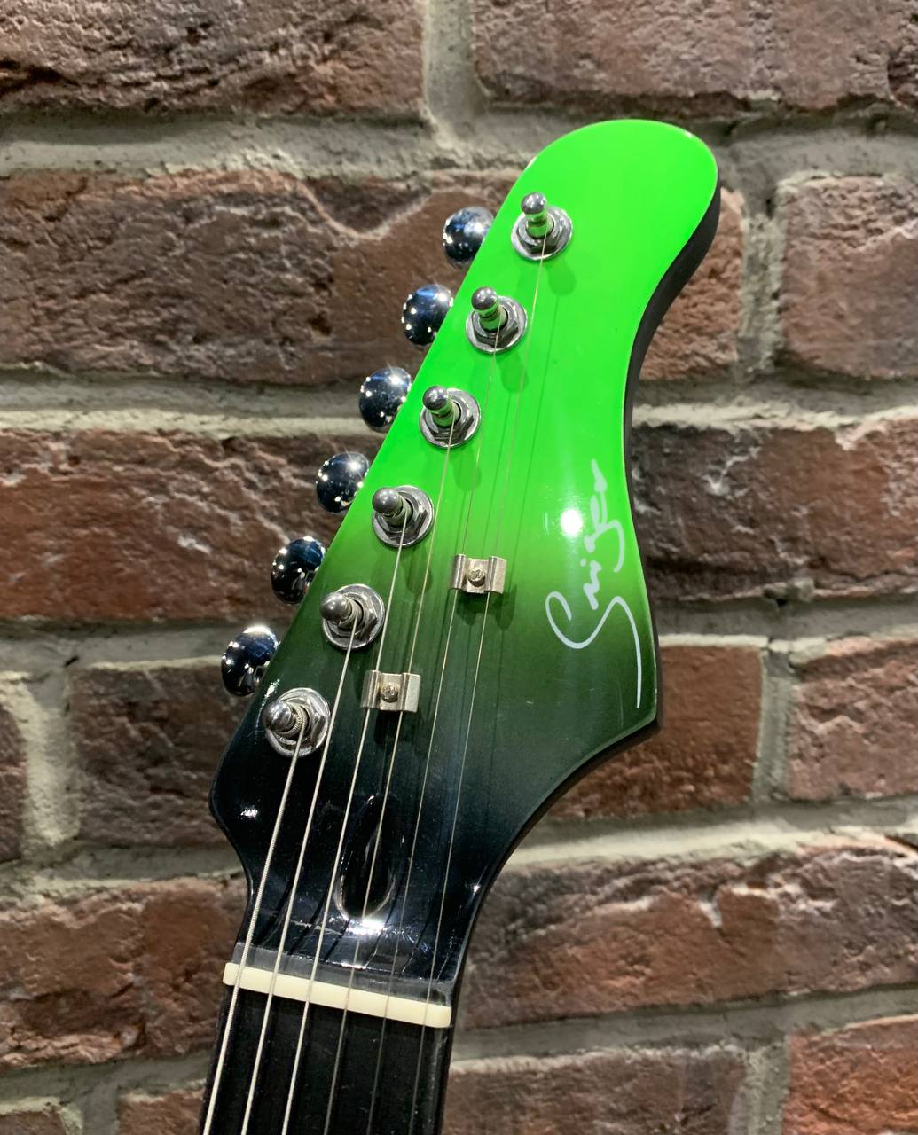 Электрогитара Smiger Stratocaster HSS Generation (10 Эффектов) - изображение 8