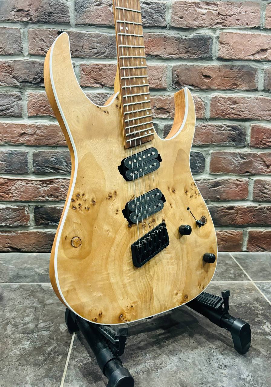 Мультимензурная Электрогитара Real Rock MS-6N+ Комбик NUX 60 ват - изображение 4