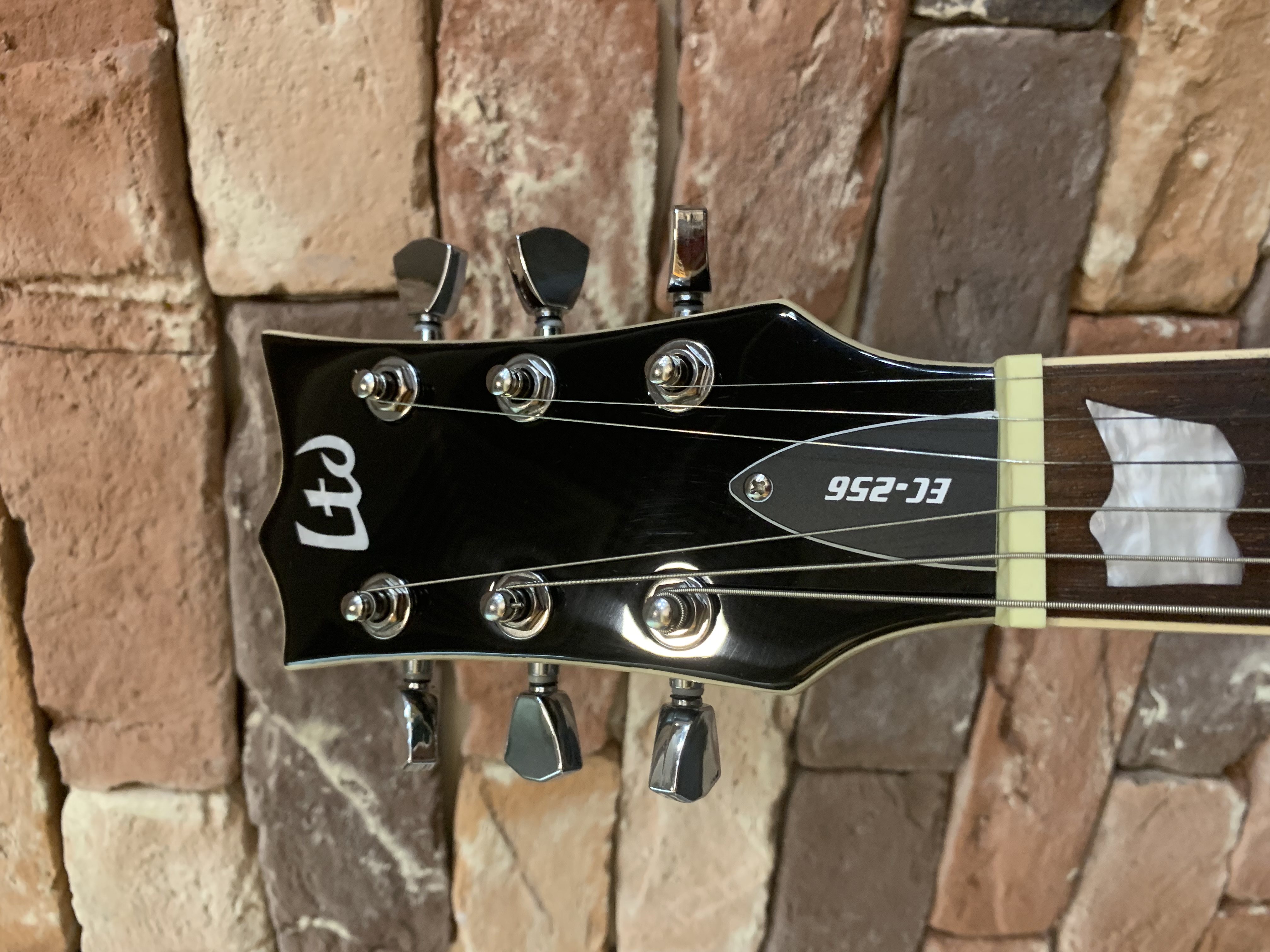 Электрогитара ESP LTD EC-256FM Dark Brown (Индонезия) - изображение 7