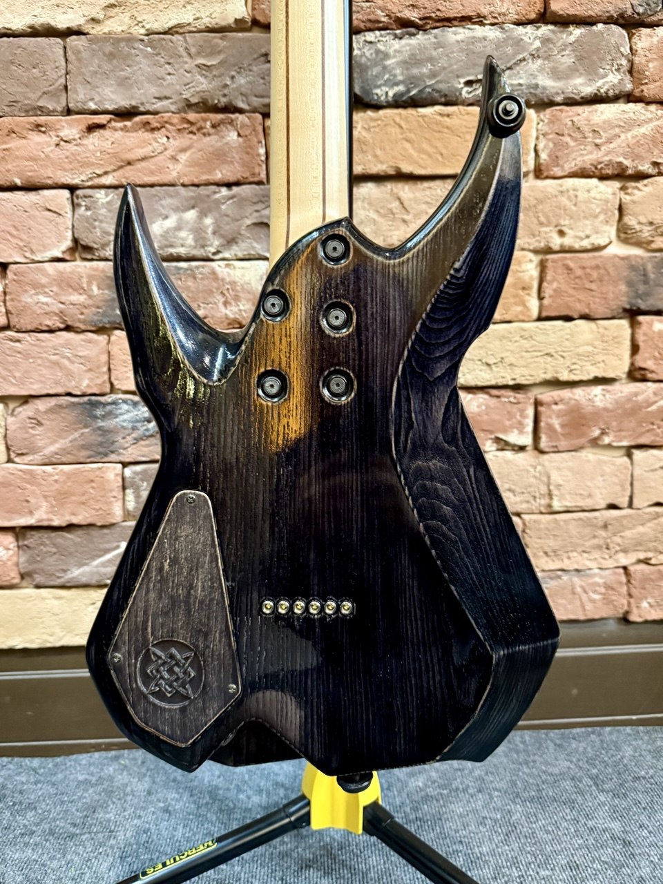 Электрогитара Rusich Rock Eagles (Seymour Duncan) - изображение 2