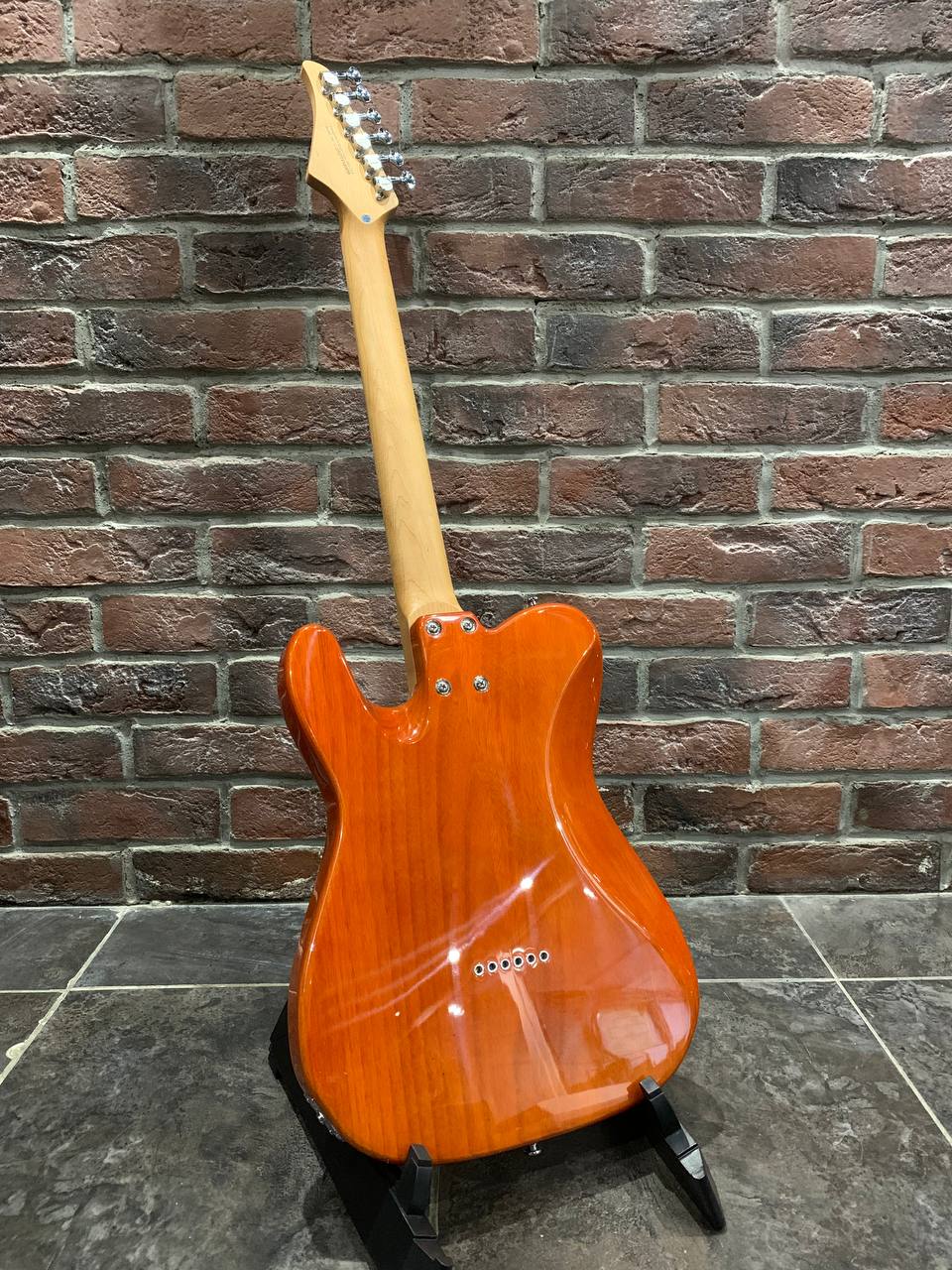 Электрогитара EART Guitar NK-C1 Yellow - изображение 10