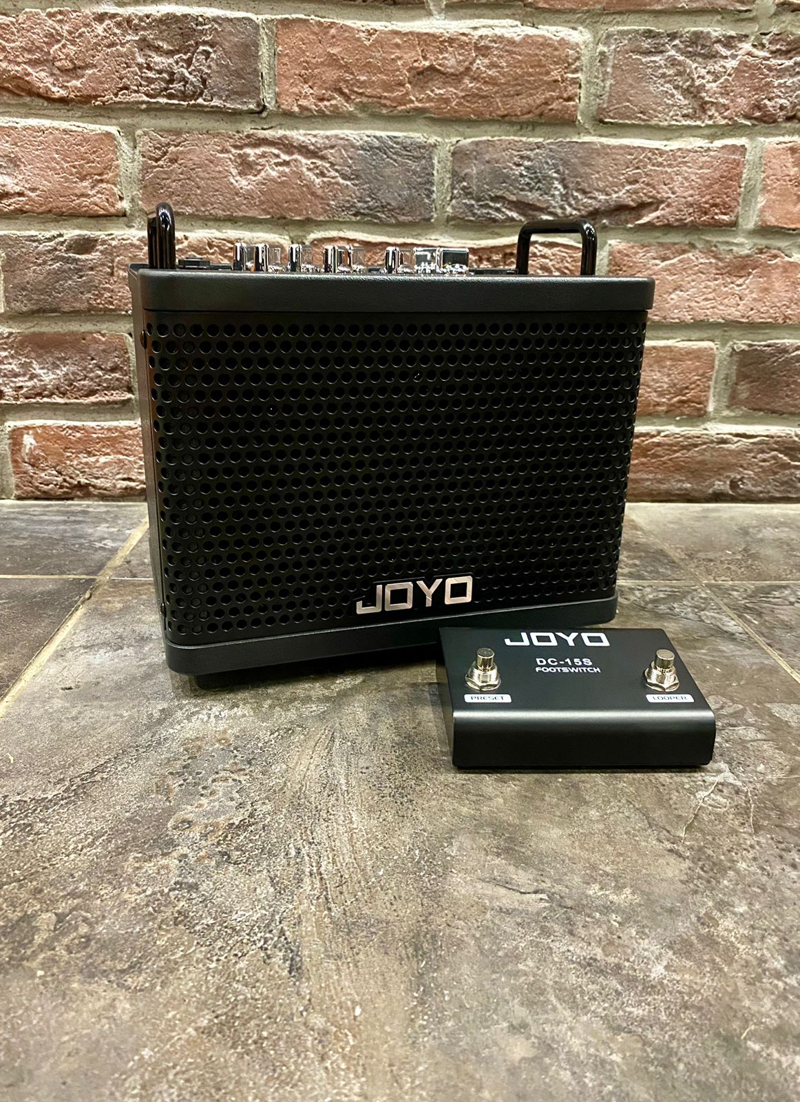 Цифровой Комбик с Эффектами + Footswitch + Драм Машина (Встроенный Аккумулятор)