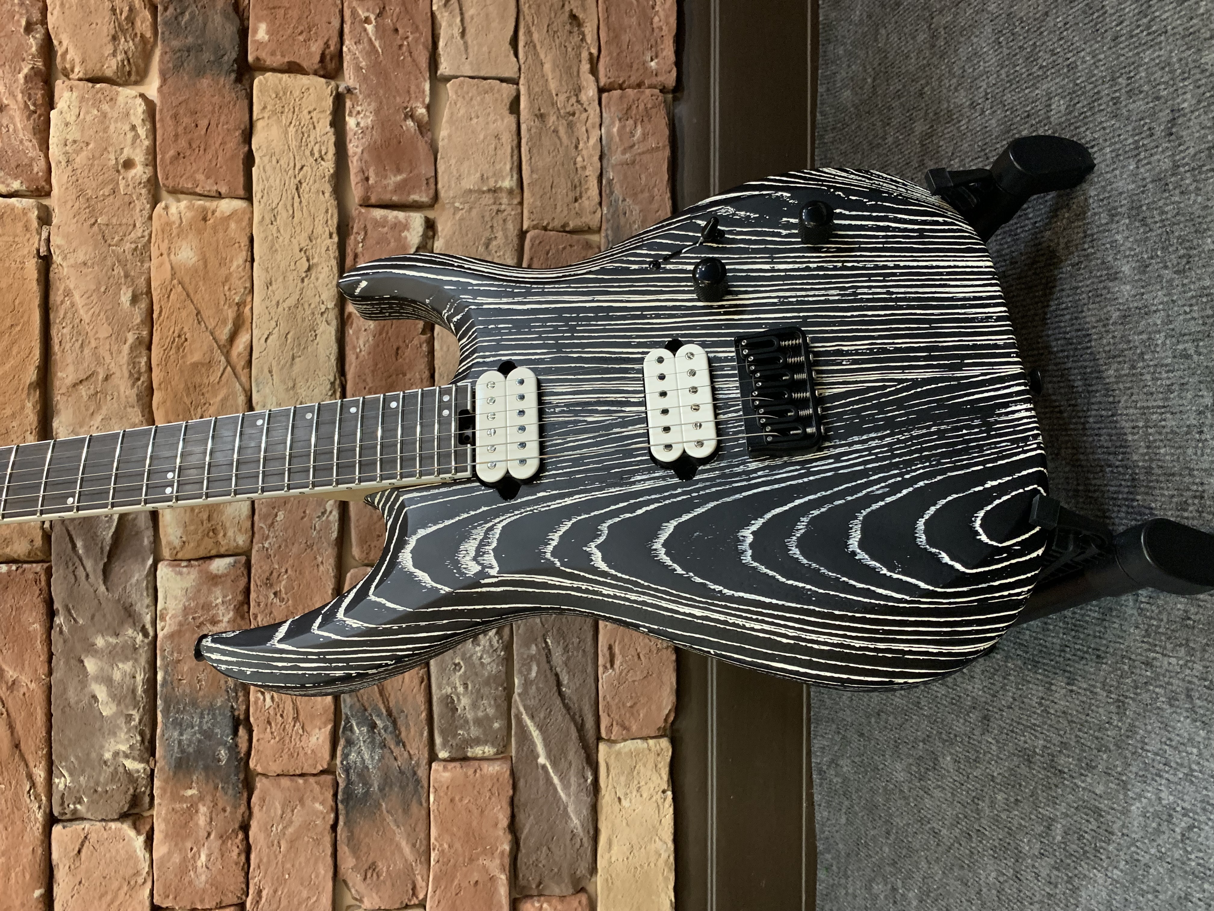 Электрогитара Jackson Pro Series Baked White (Корея)
