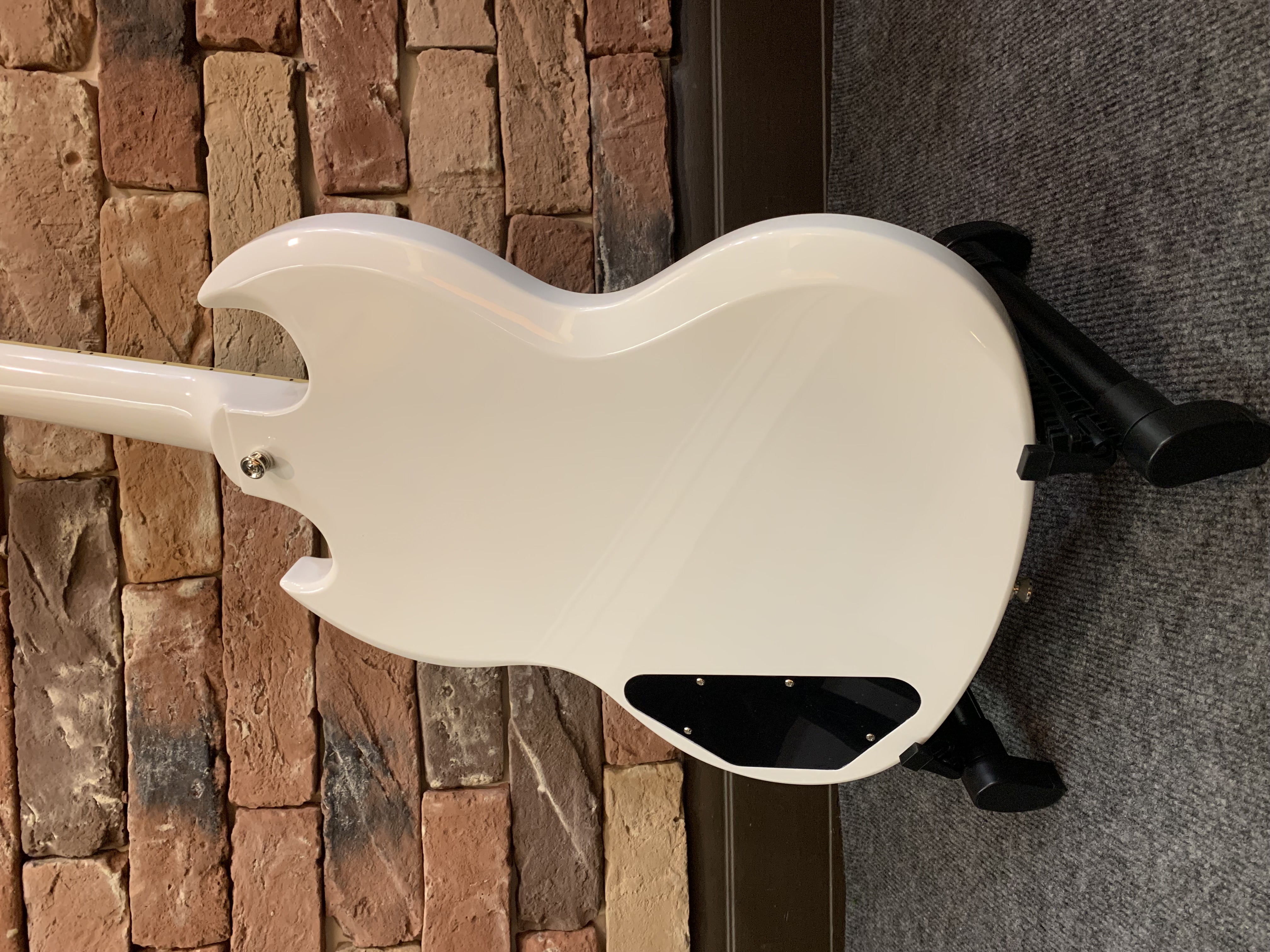 Электрогитара Epiphone SG Series Alpine White - изображение 2