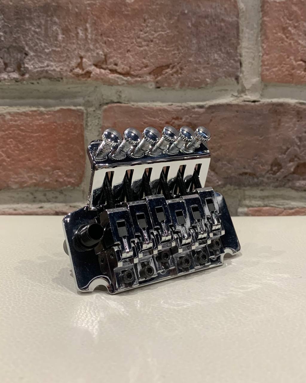 Floyd Rose Metallor Chrome (полный комплект) - изображение 2