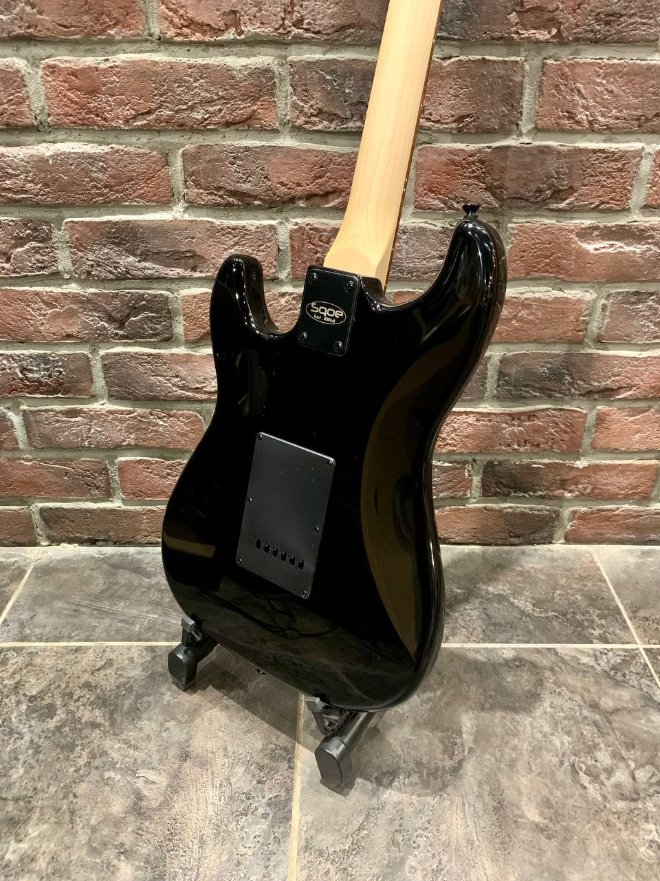Электрогитара Stratocaster HH Black Edition - изображение 2