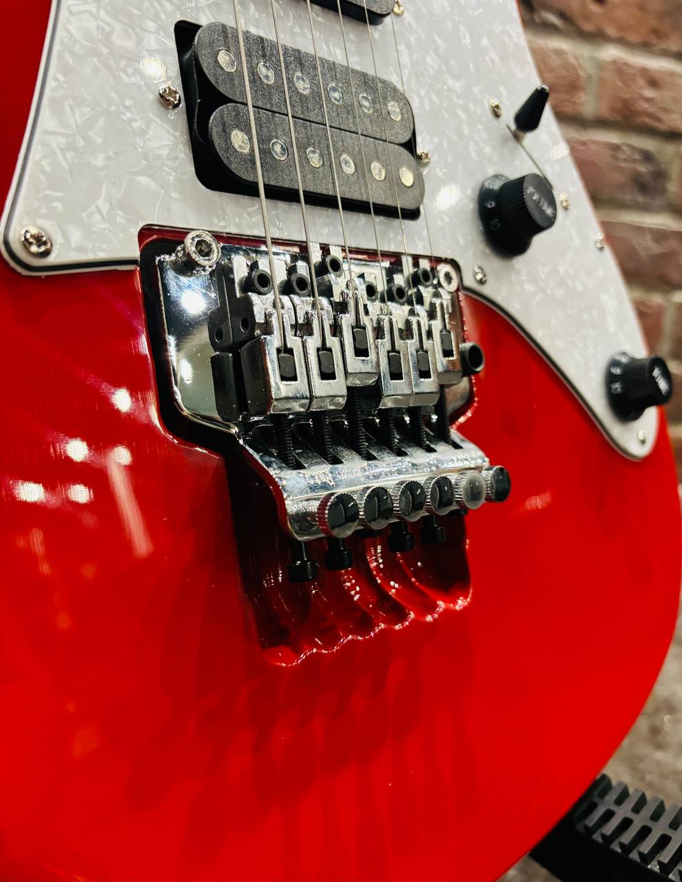 Электрогитара с Floyd Rose HHS (Инкрустация Грифа) - изображение 3