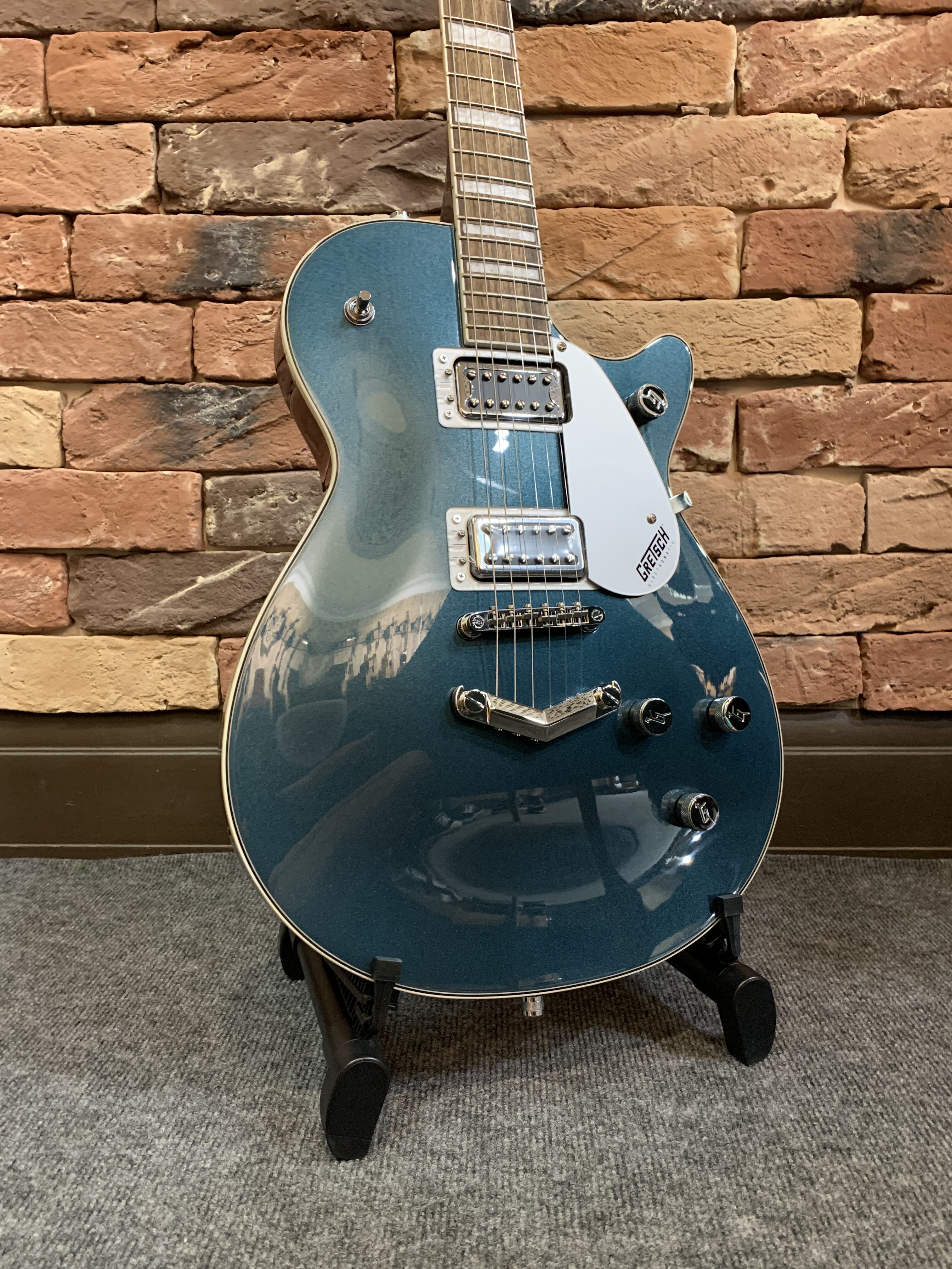 Электрогитара Gretsch G5220 V-Stoptail Jade Grey - изображение 6