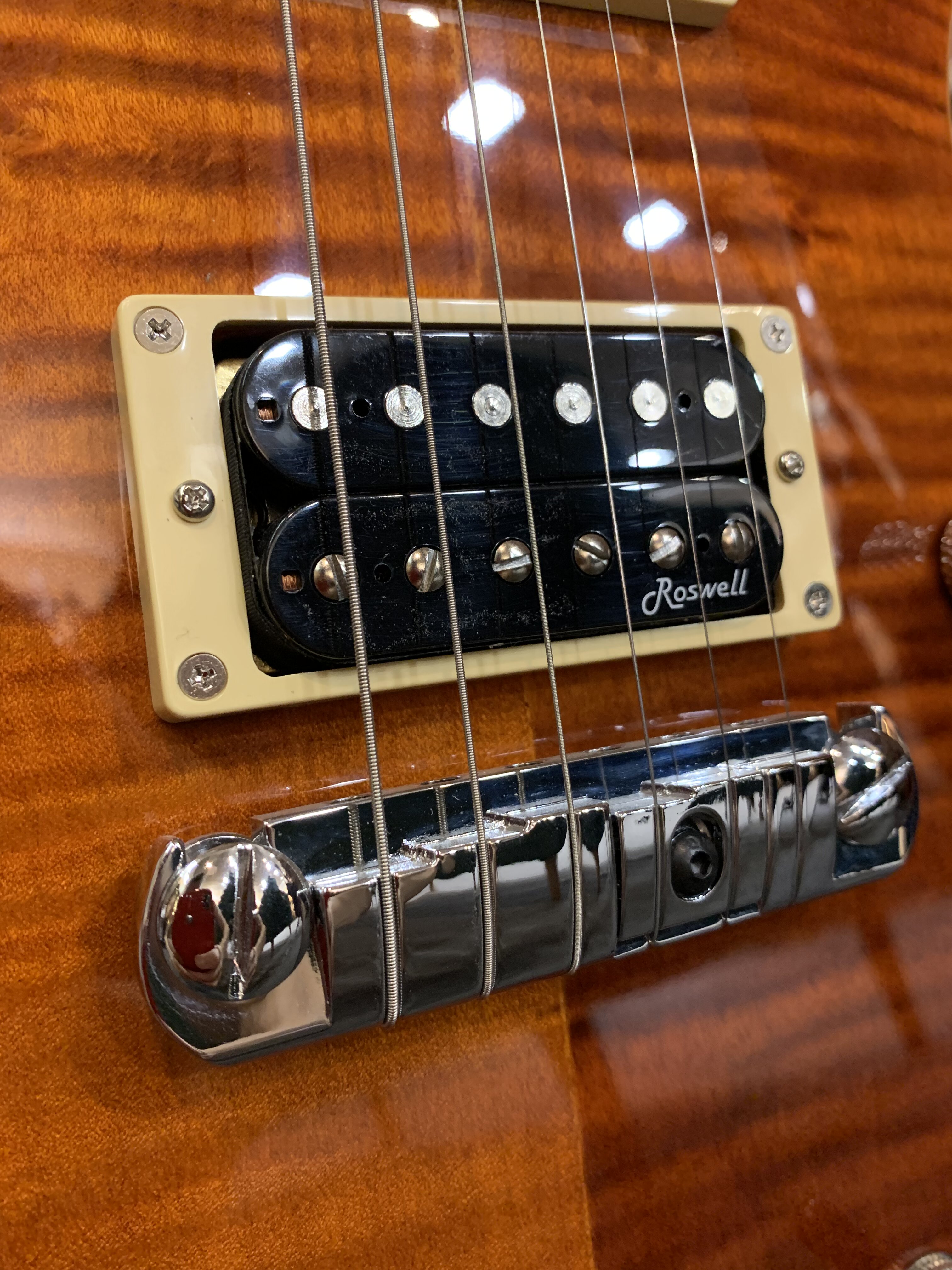 Электрогитара Harley Benton CST-24 Amber Stripes - изображение 4