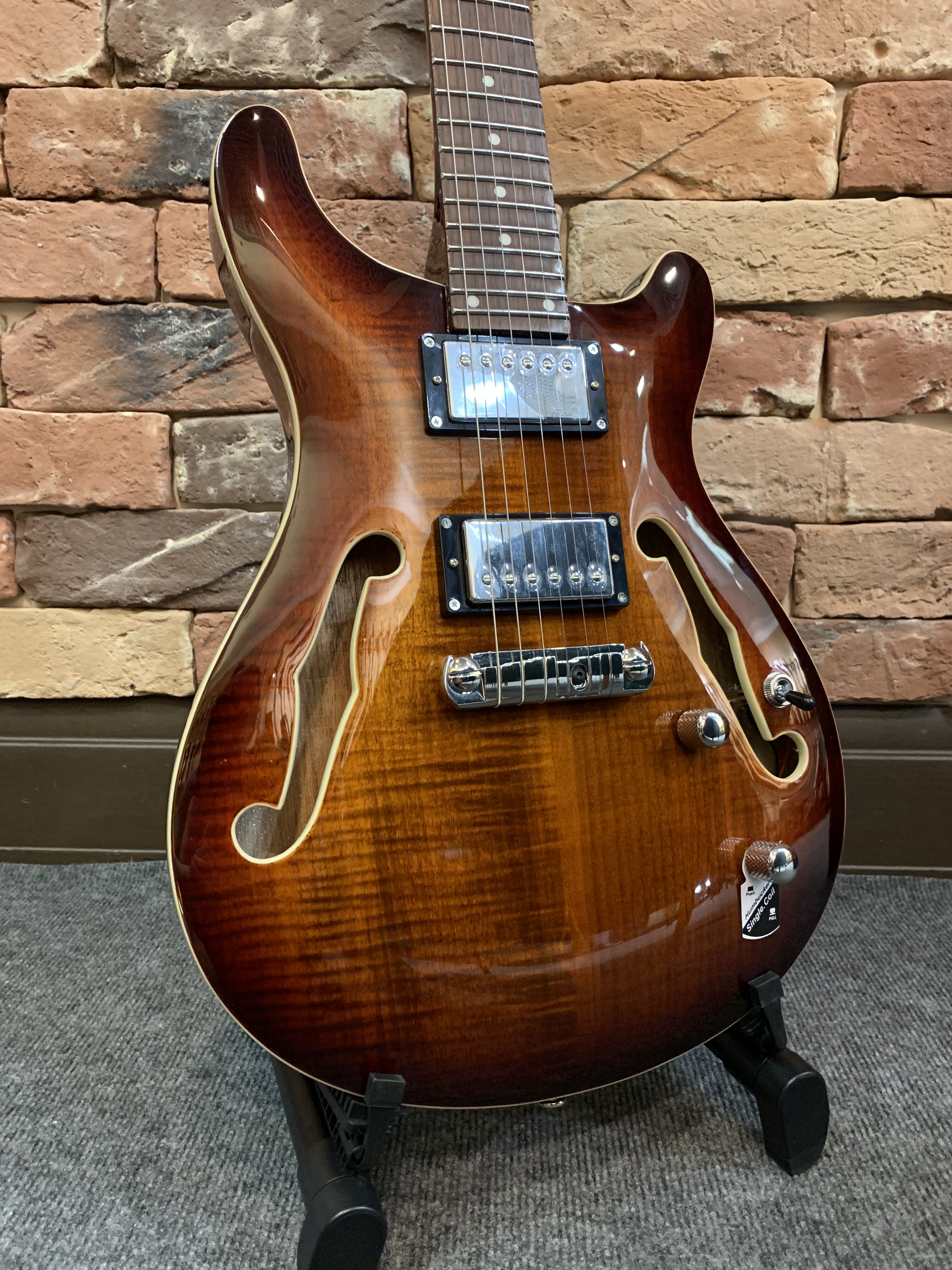 Электрогитара Harley Benton CST-24 Flame (Индонезия)