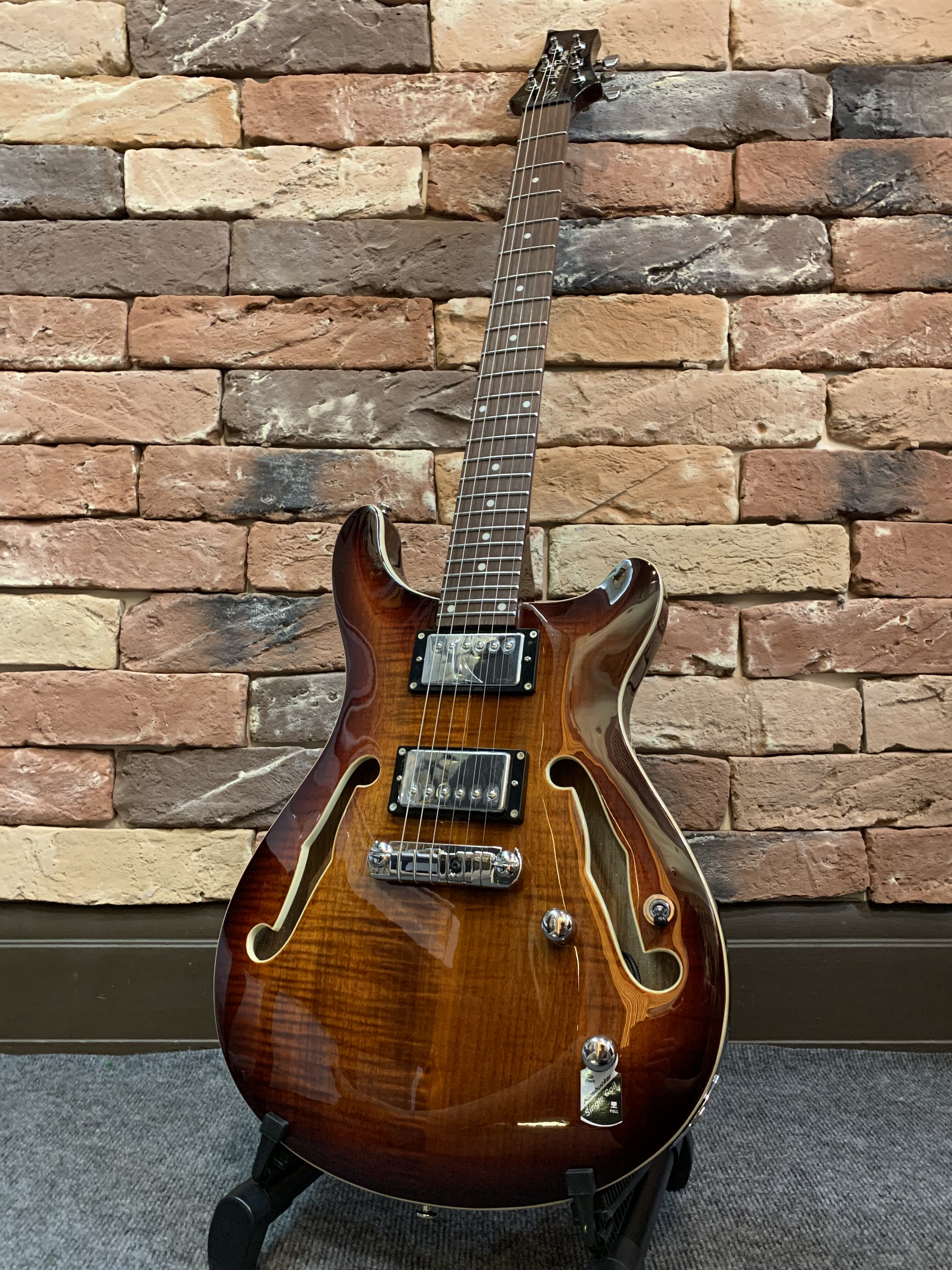 Электрогитара Harley Benton CST-24 Flame (Индонезия) - изображение 9