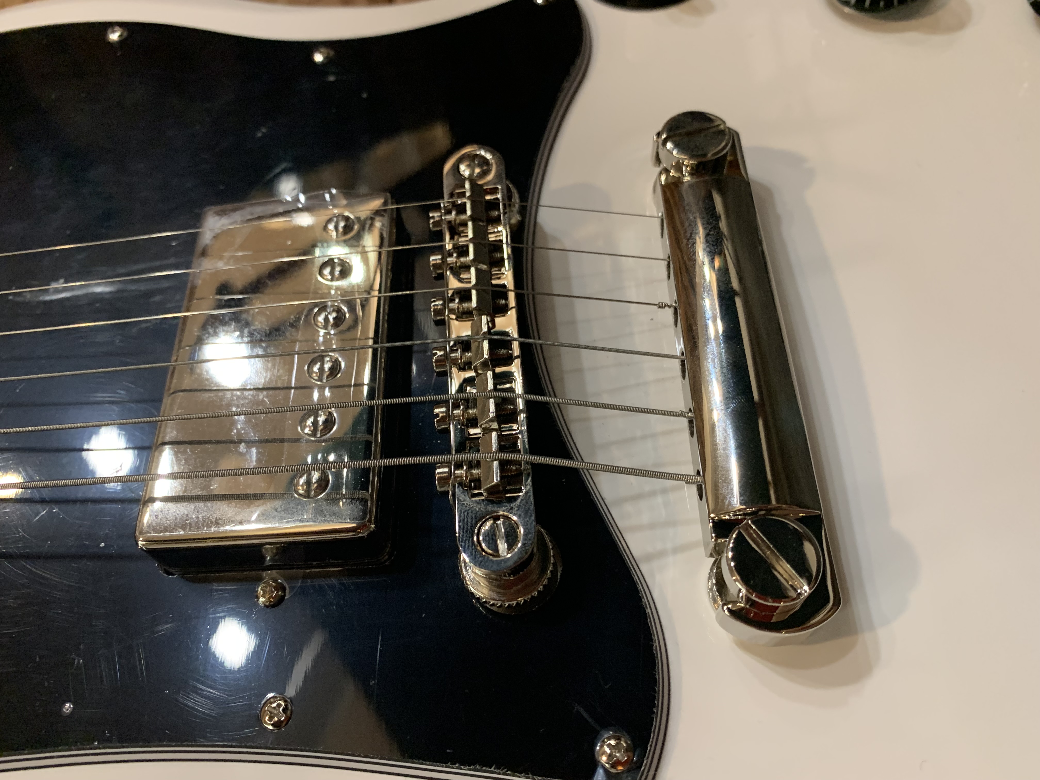 Электрогитара Epiphone SG Custom Alpine White - изображение 4