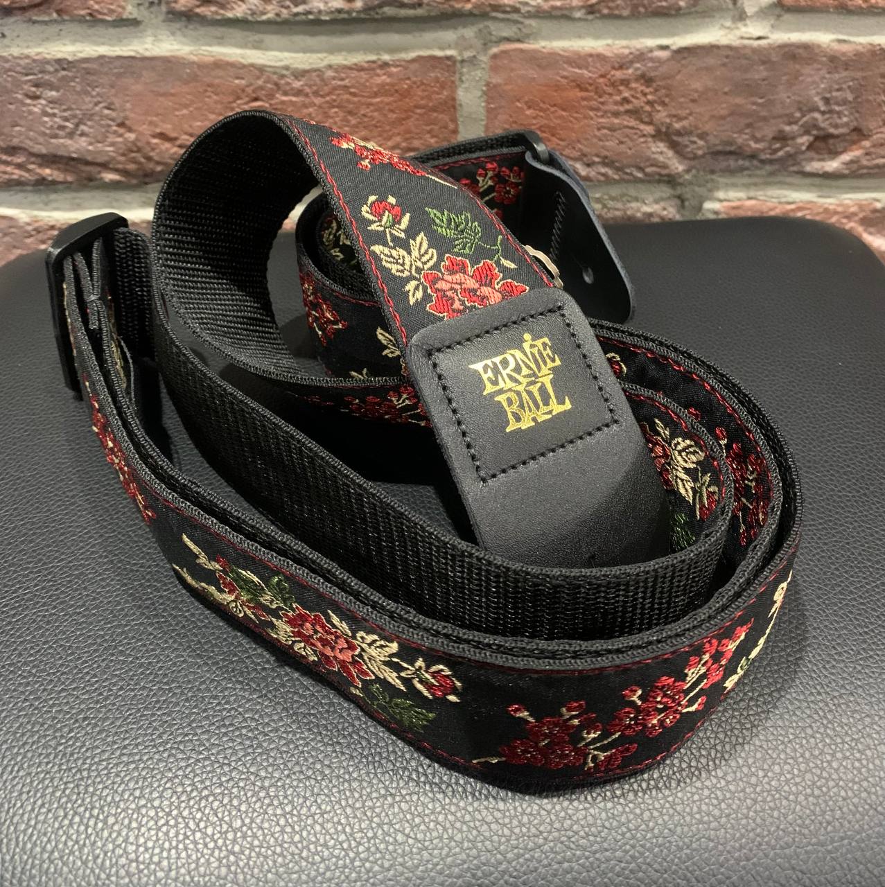 Ремень для Гитар Ernie Ball Red Rose (USA) - изображение 2