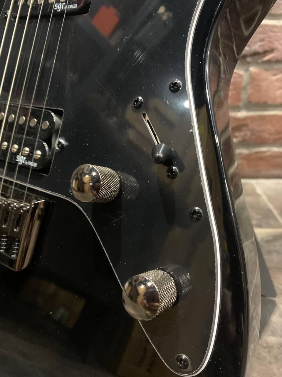 Электрогитара Schecter Banshee-6 Black - изображение 4