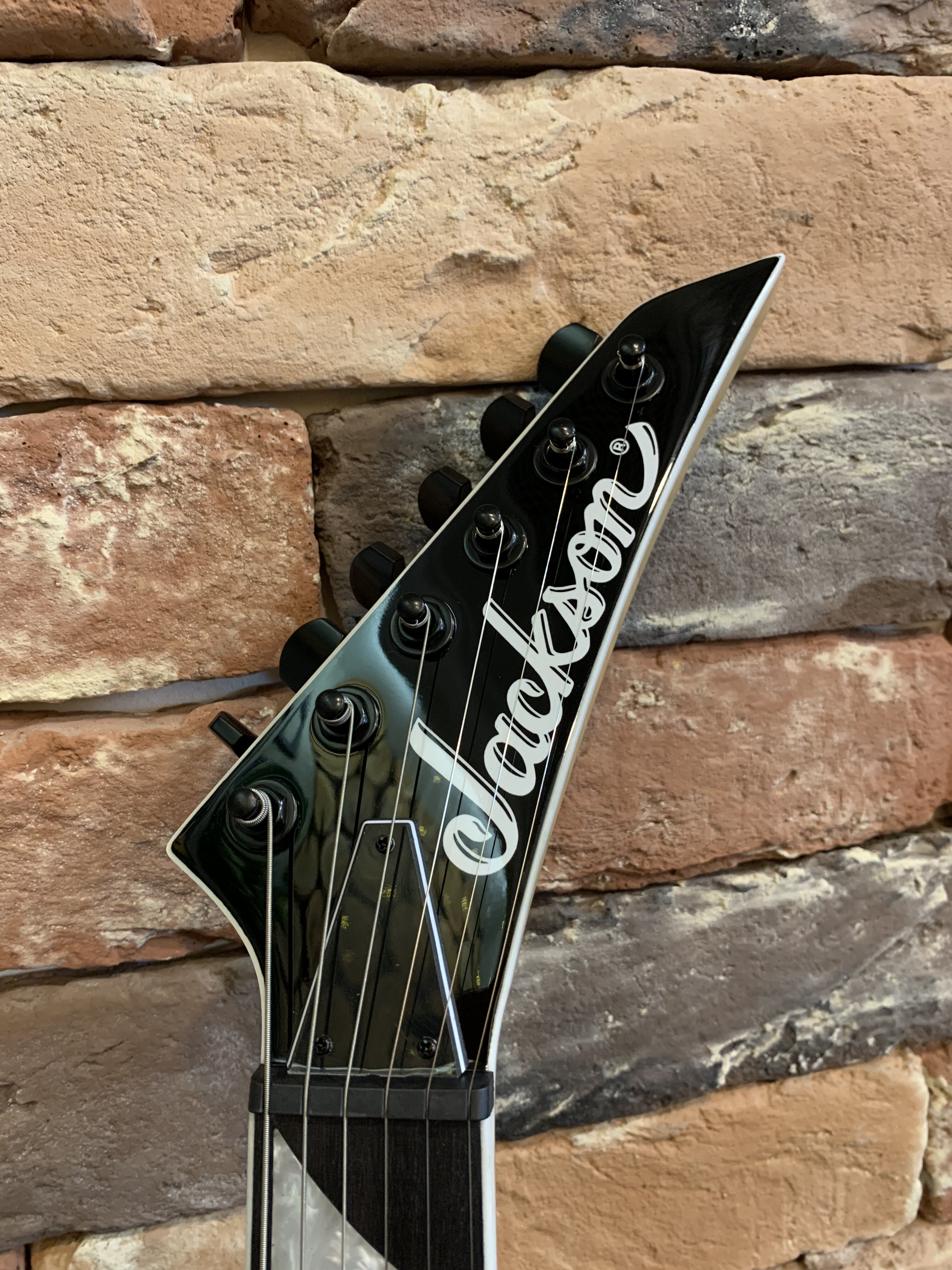 Электрогитара Jackson JS20 DKQ Green Burst - изображение 7