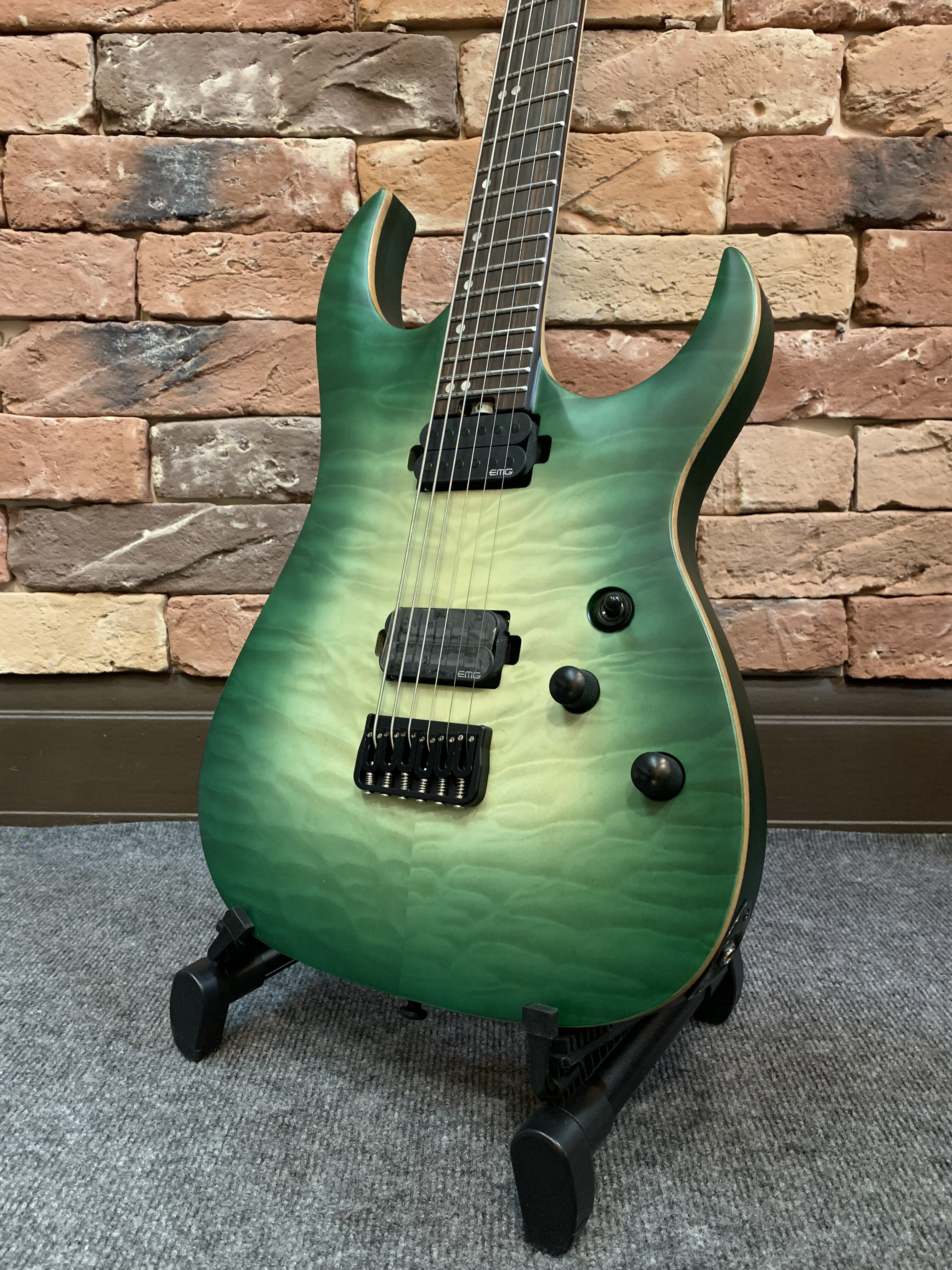 Электрогитара Harley Benton Amarok EMG Active (Индонезия)