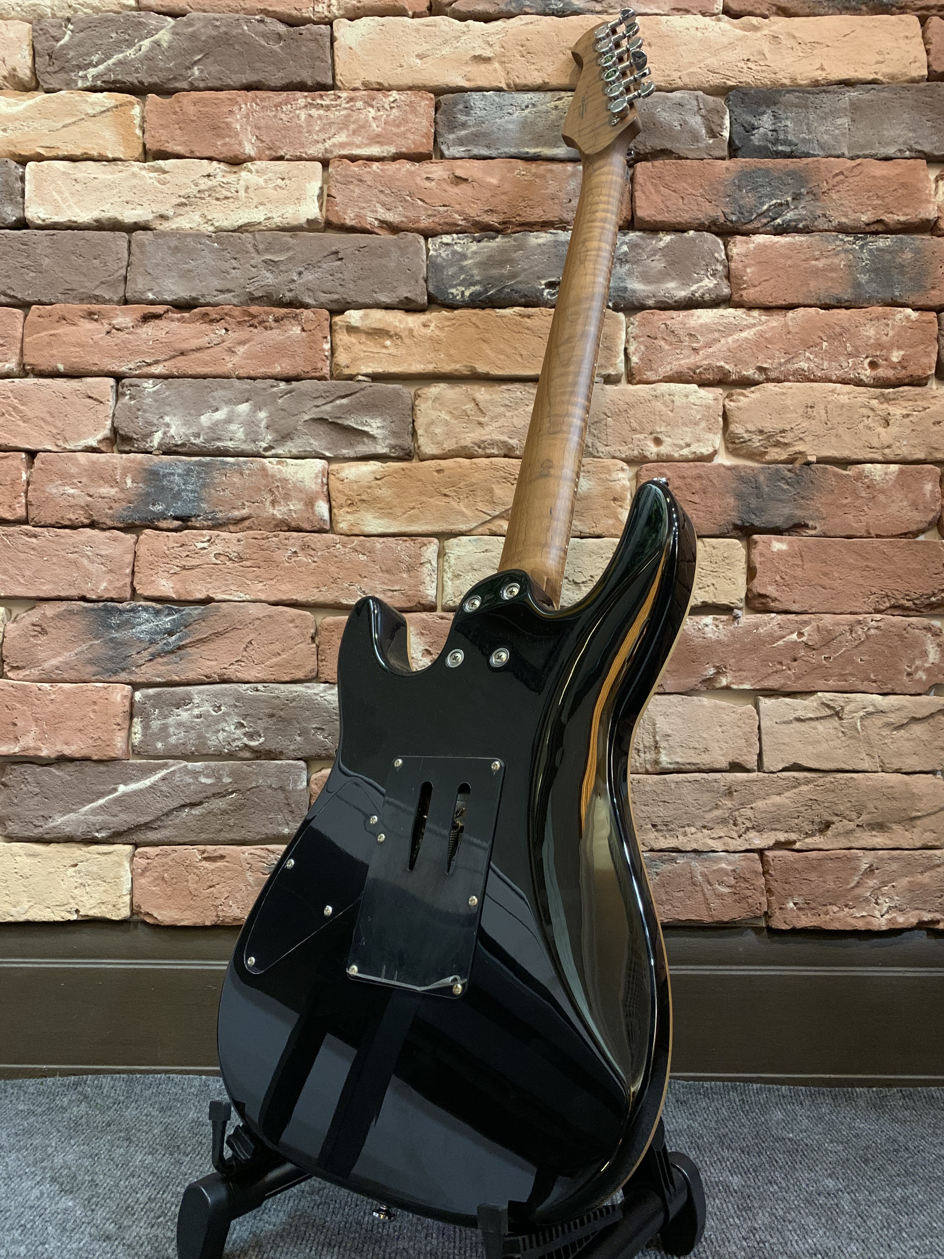 Электрогитара Harley Benton Fusion 3 HH FR (Индонезия) - изображение 10