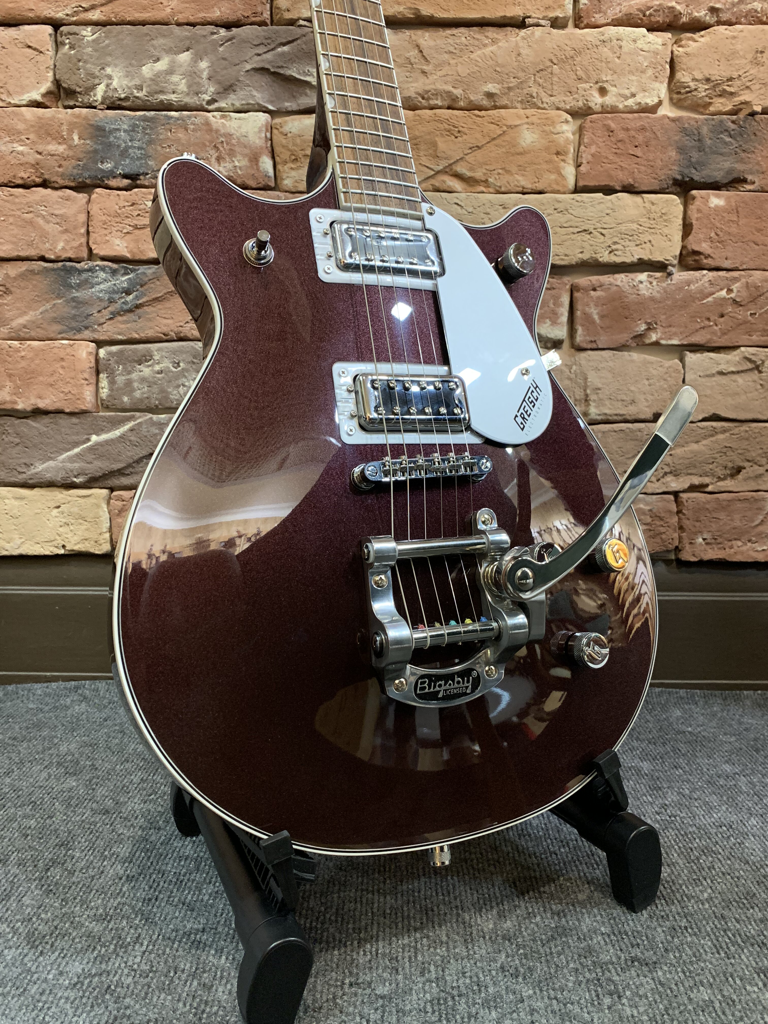 Электрогитара Gretsch G5232T Dark Cherry Metallic
