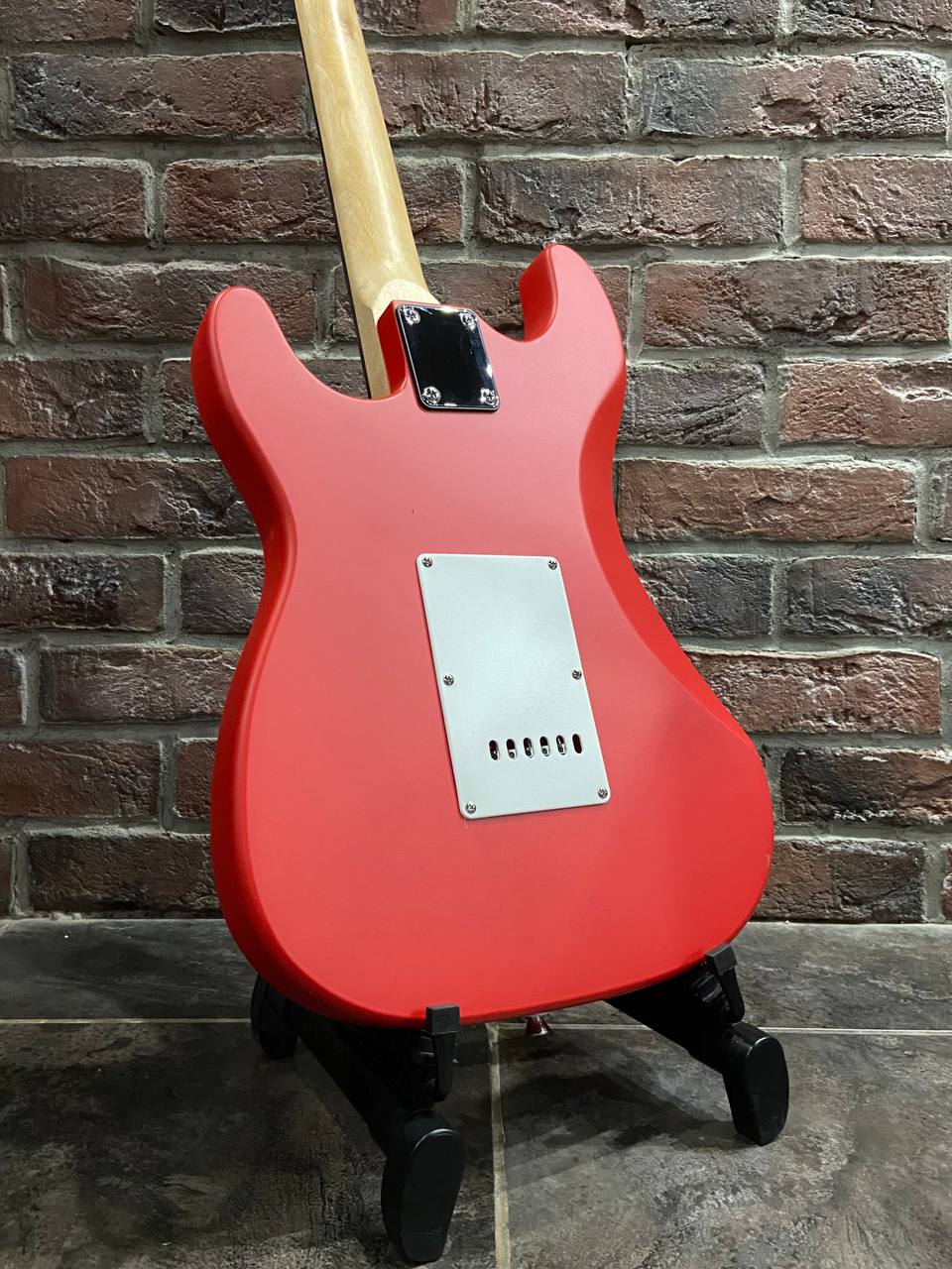 Электрогитара Stratocaster HSS-RD - изображение 2
