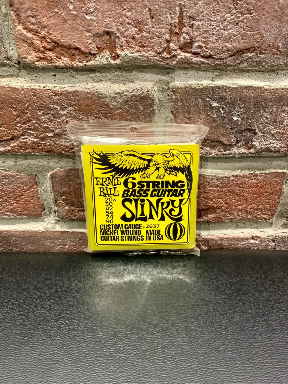 Струны для 6-ти струнной Бас Гитары Ernie Ball 20-90 (USA)